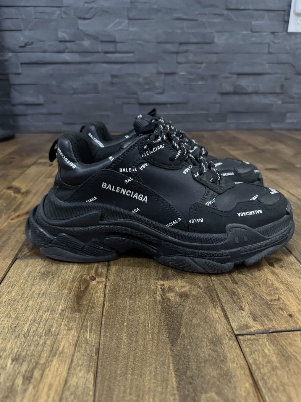 Balenciaga Balenciaga Triple S All Black Logo Sneakers Size US 9 / EU 42 - 1 Thumbnail