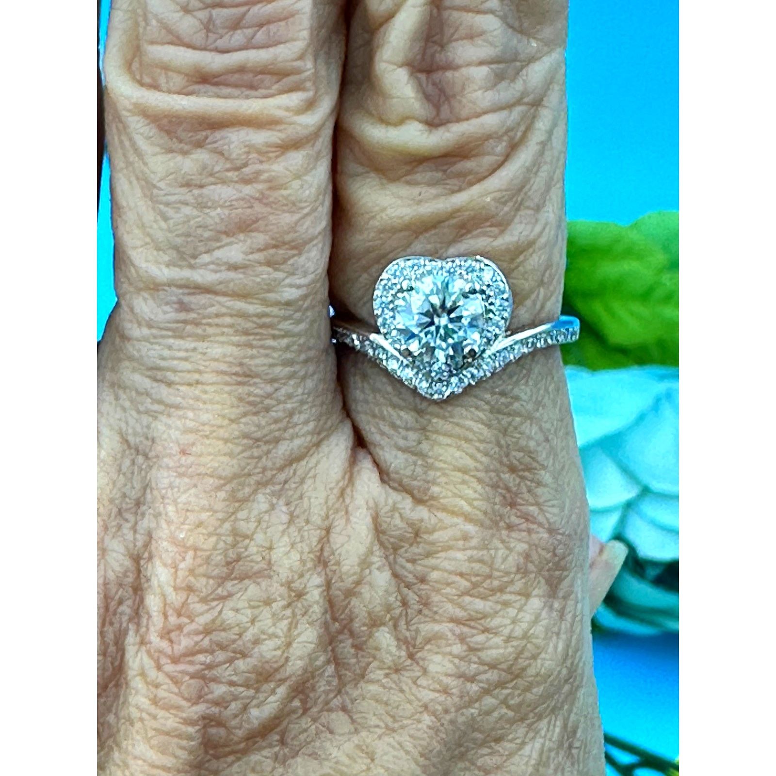 Other 1 carat Moissanite Heart Shaped Cut Ring 8 Size ONE SIZE - 7 Thumbnail