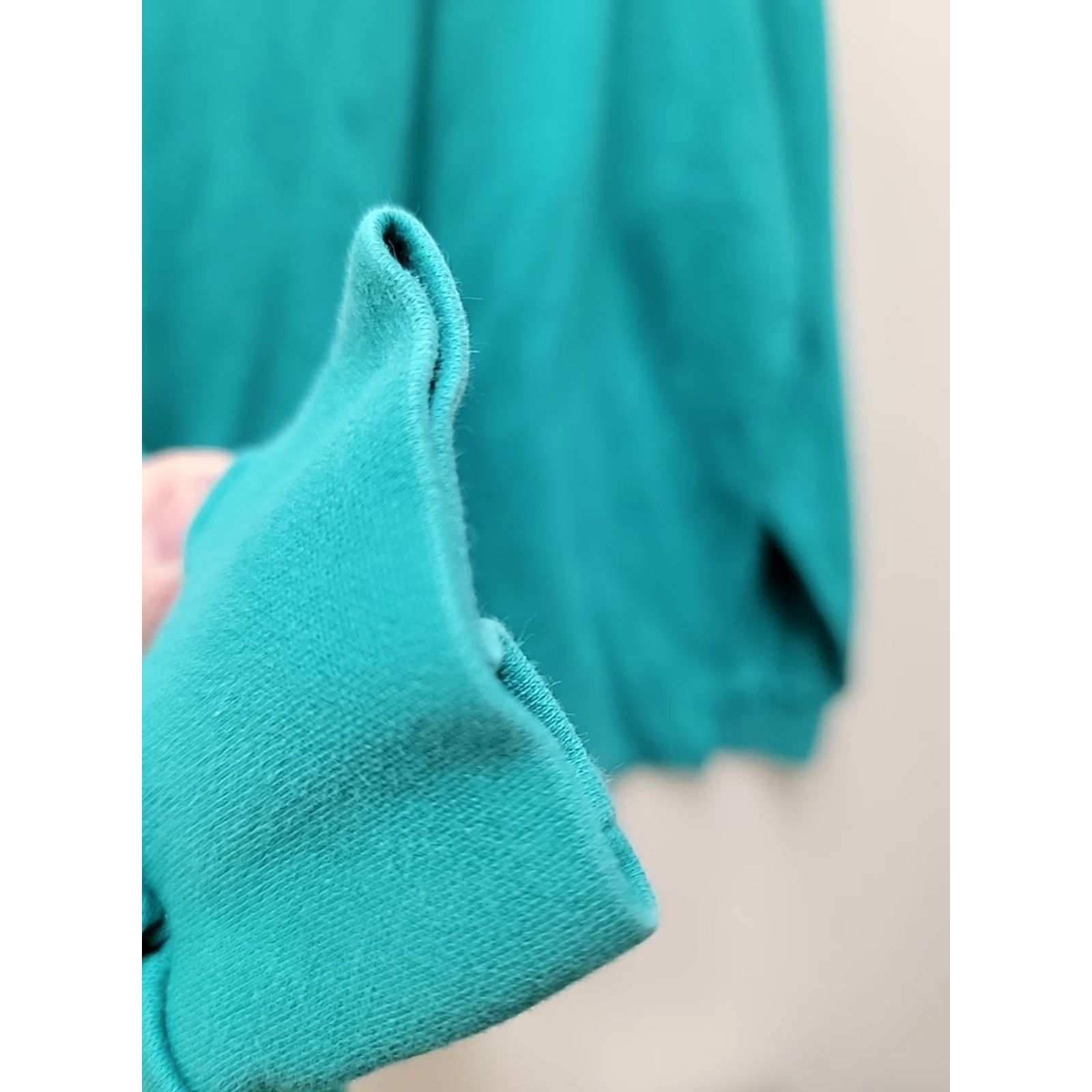 Vintage VINTAGE Crazy Shirts Hawaii T Shirt Sweater Long Sleeve Mens XL Blue Cotton Chest 22 Length 28 Size US XL / EU 56 / 4 - 4 Thumbnail