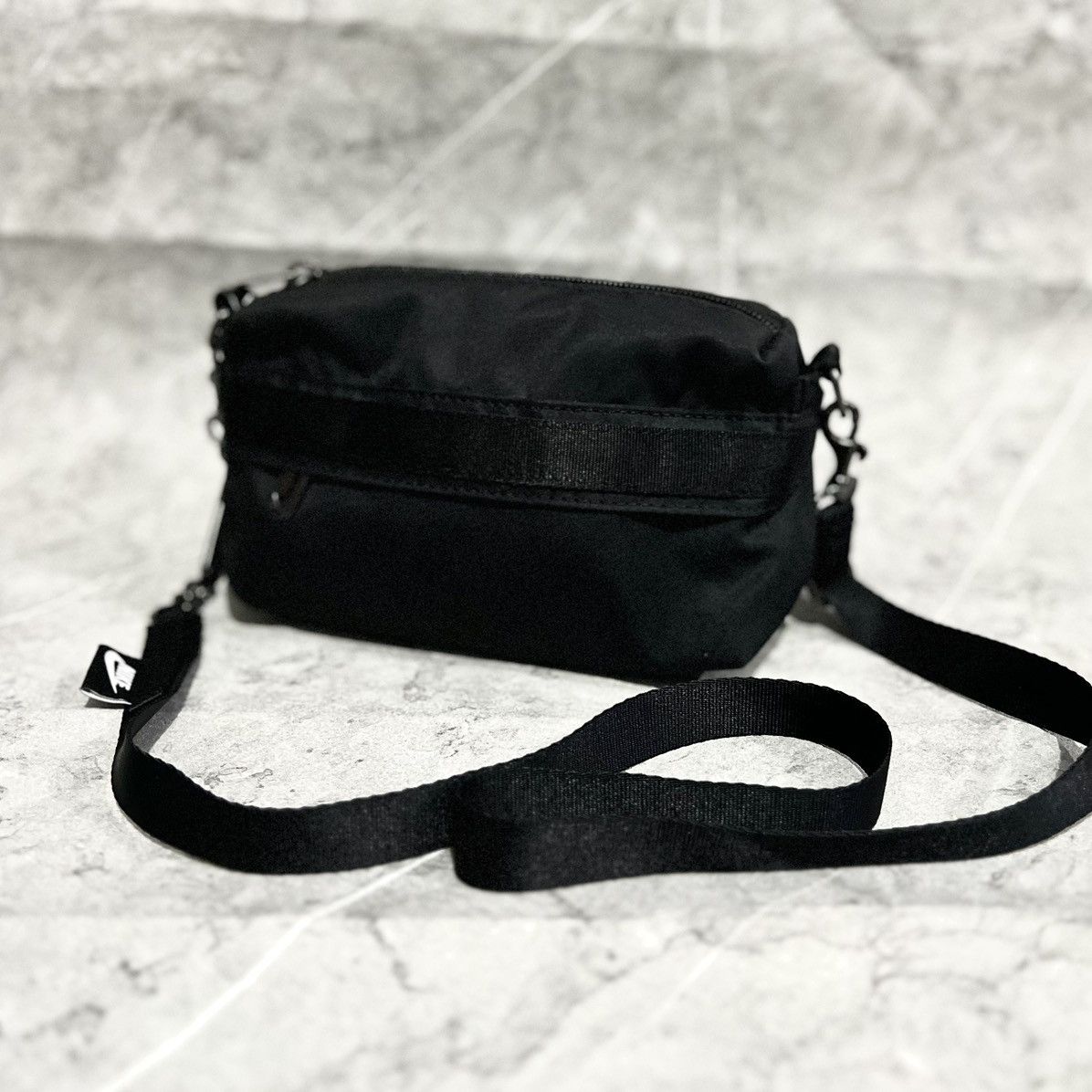 Futura × Nike NIKE FUTURA MINI SLING BAG BLACK Size ONE SIZE - 1 Thumbnail
