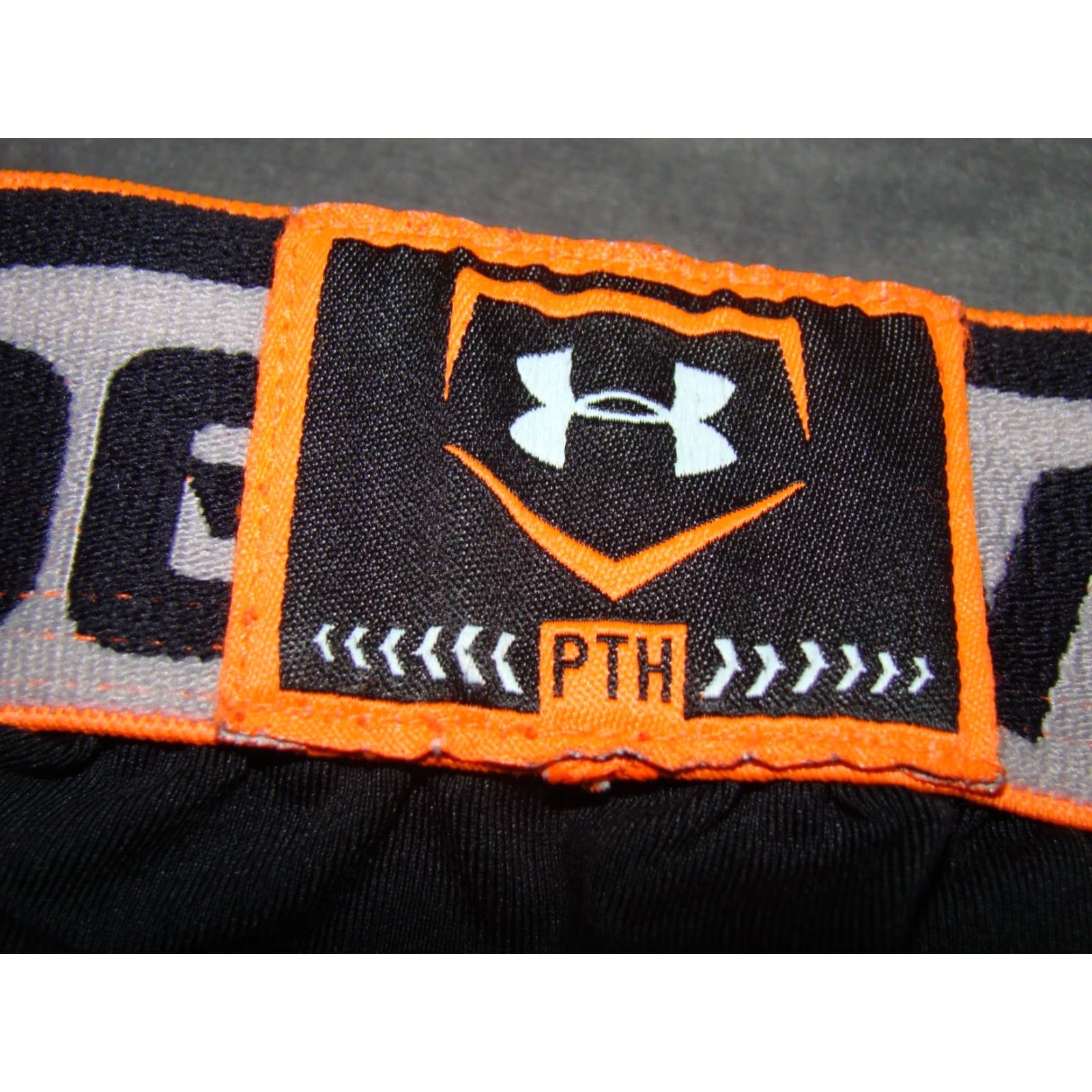 Under Armour Under Armour Mens PTH Padded Baseball Sliding Compression Shorts Size US 31 - 7 Thumbnail