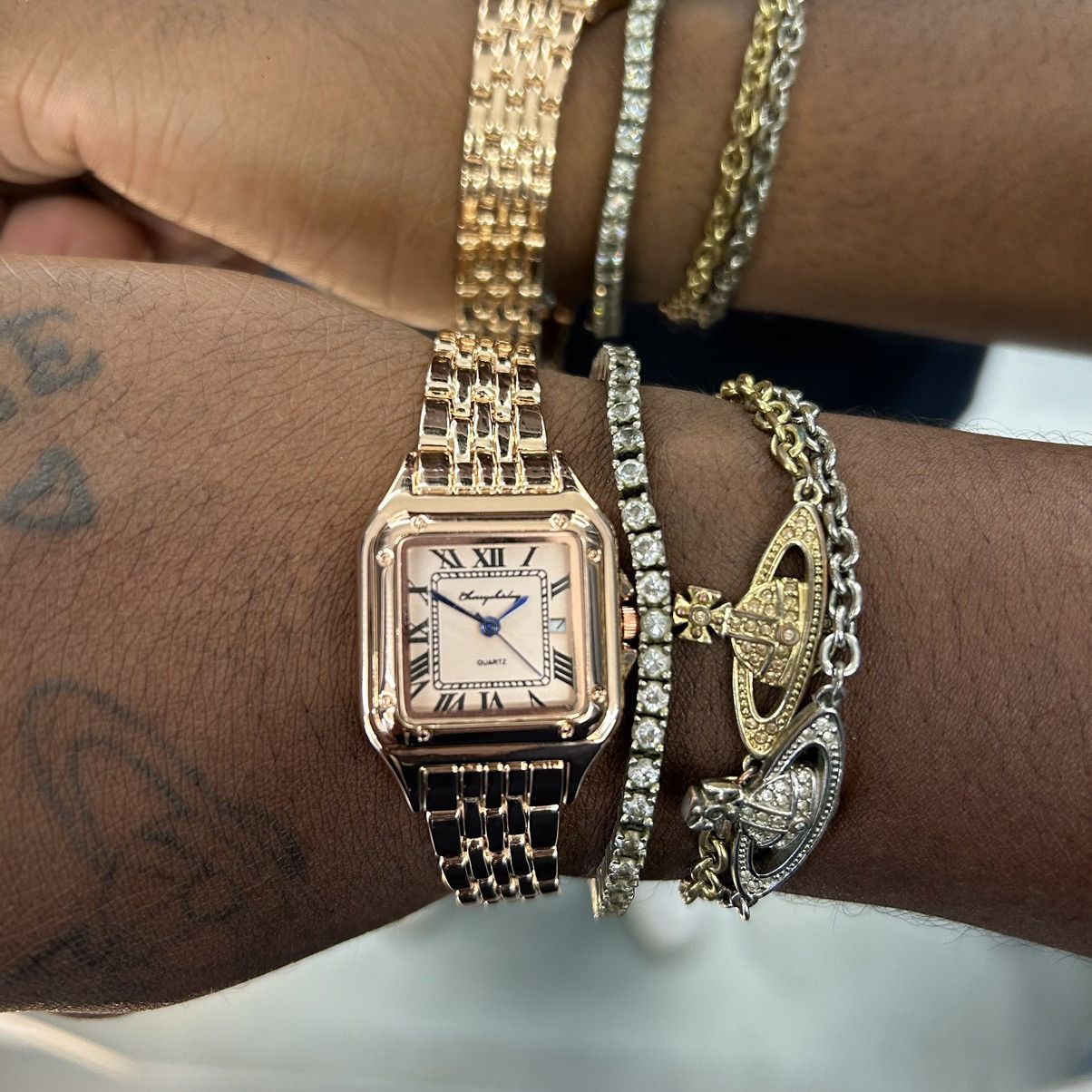 Vintage Vintage 90s retro luxury style quartz rose gold watch Size ONE SIZE - 1 Thumbnail