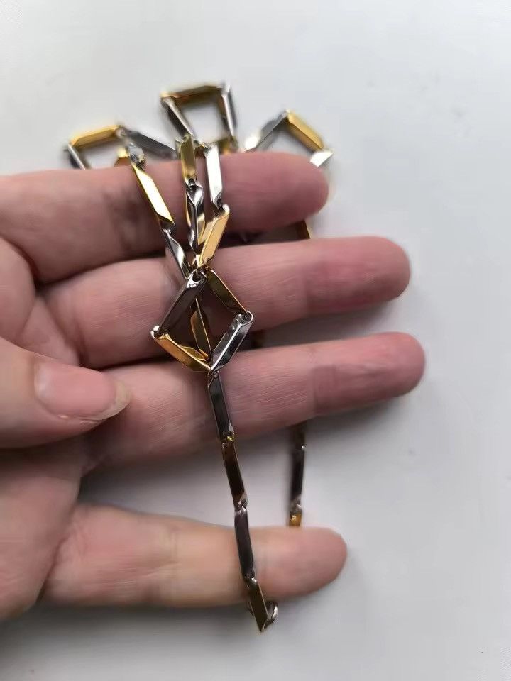 Japanese Brand 2.5mm + 55 cm Sharp Chain –Solid Gold Silver Color Finish Size ONE SIZE - 8 Thumbnail