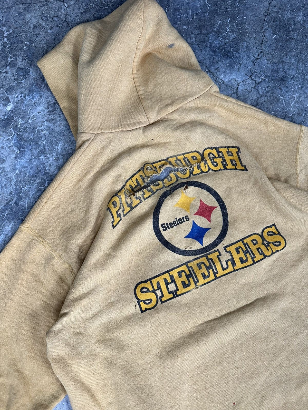 NFL × Vintage Thrashed and Repaired Pittsburgh Steelers Hoodie Size US M / EU 48-50 / 2 - 6 Thumbnail