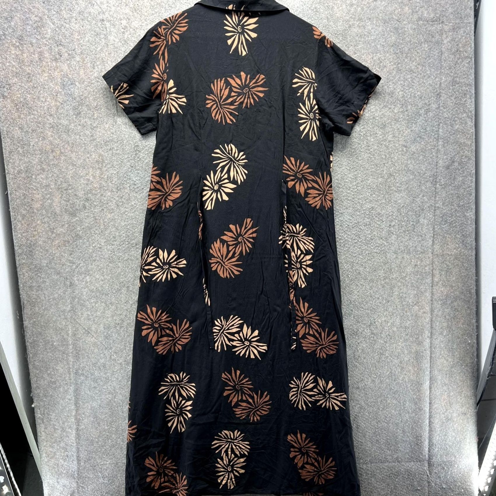 Orvis Orvis Shirt Dress Womens Large Black Floral Rayon Button Front Midi Dress Size L / US 10 / IT 46 - 2 Thumbnail