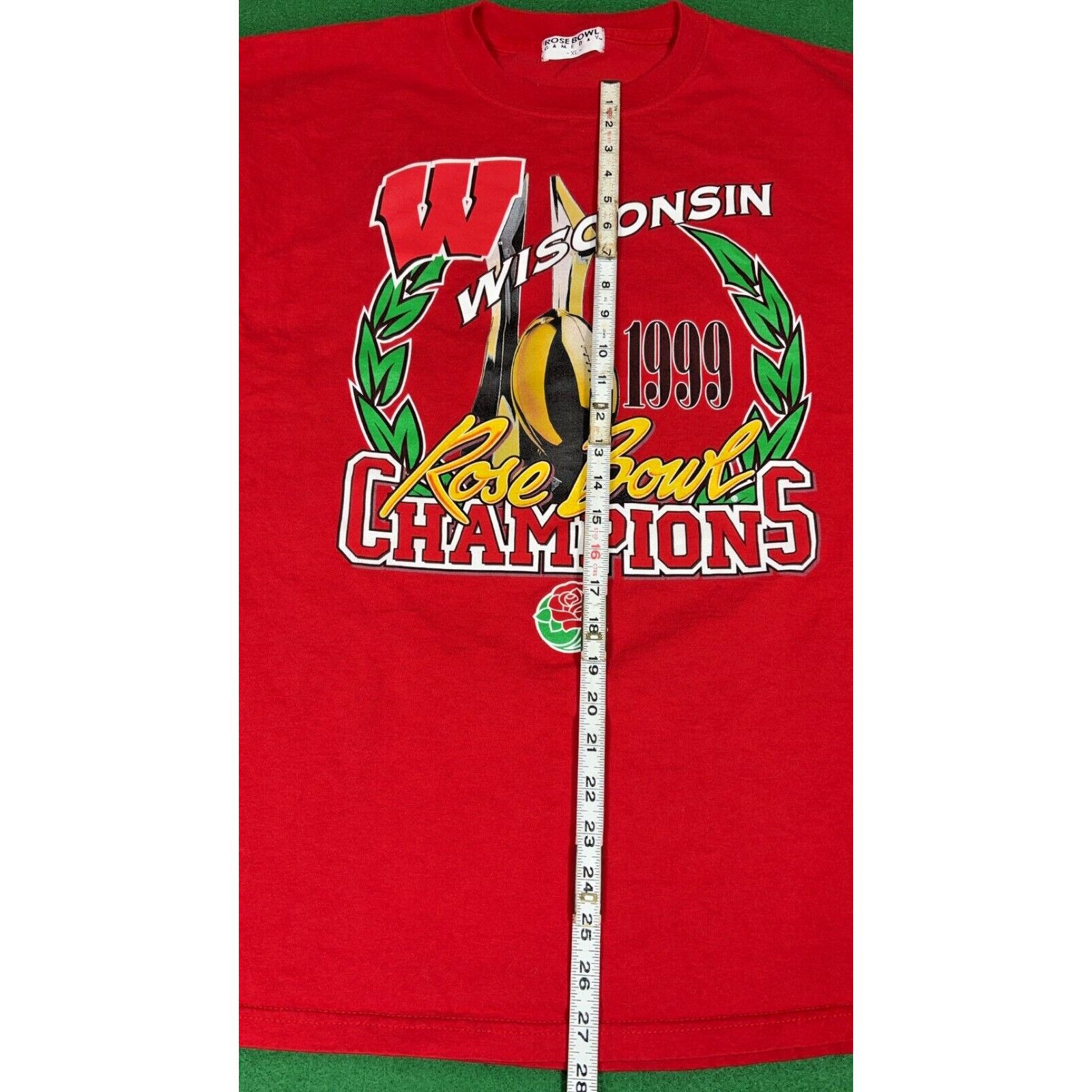 & Other Stories Vintage Wisconsin Rose Bowl Champions '99 tshirt XL Badgers Size US XL / EU 56 / 4 - 5 Thumbnail