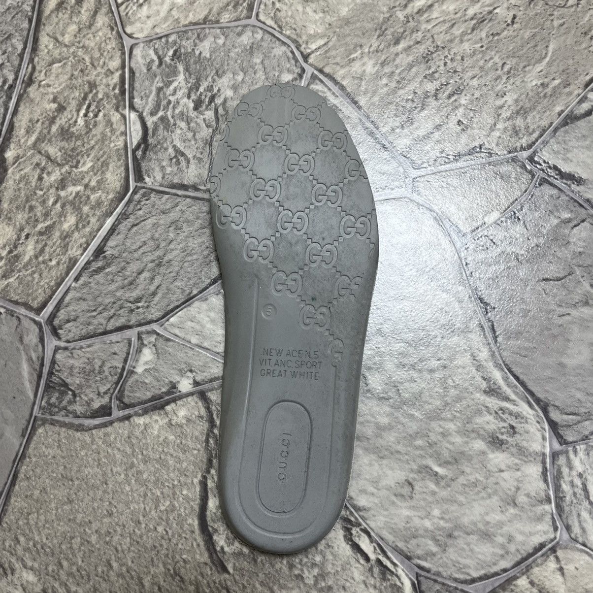 Gucci Gucci shoes low top Size US 5 / EU 37 - 13 Thumbnail