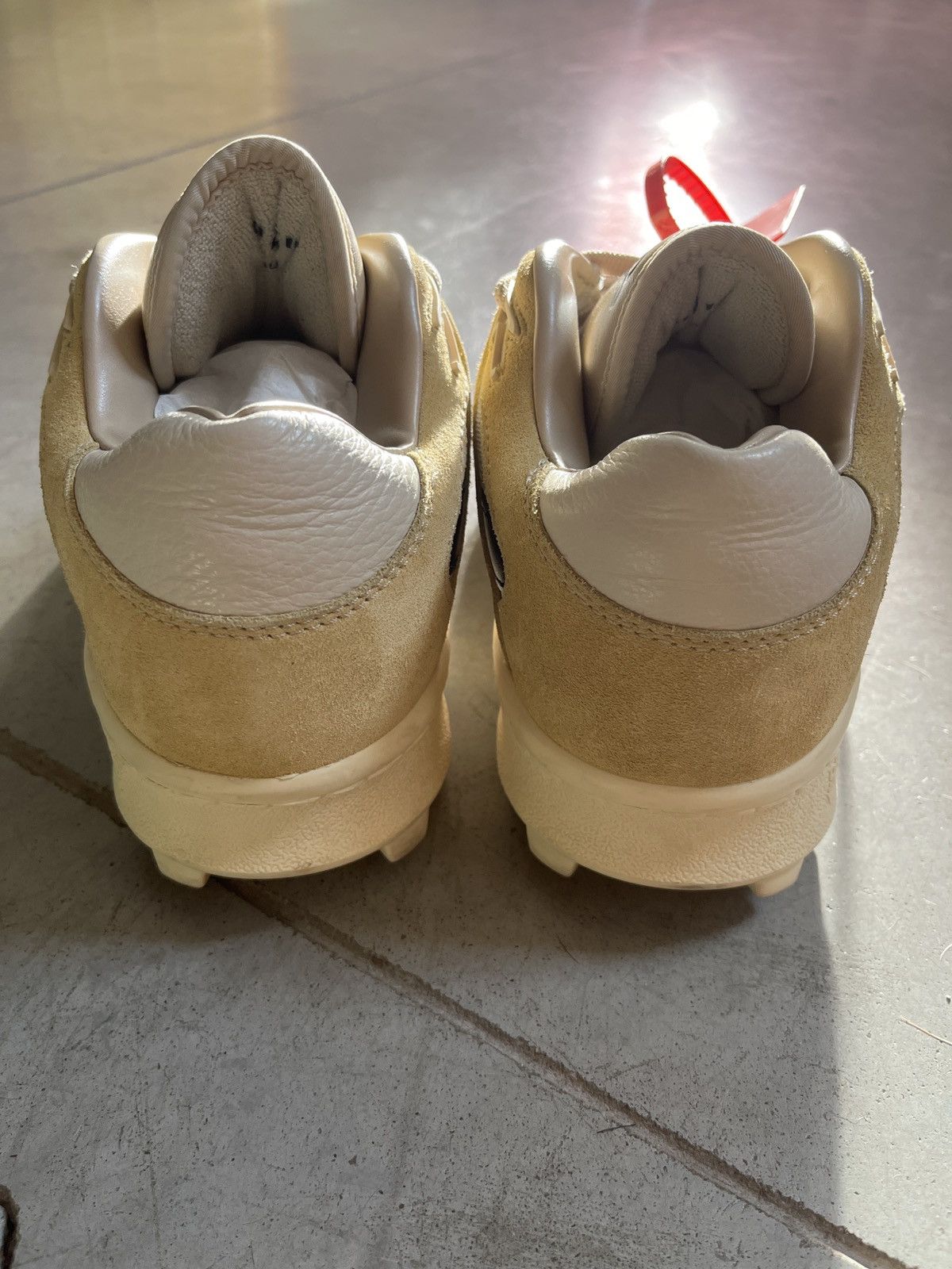 Off-White Off-White Mountain Cleat ‘Beige’ Size US 7.5 / EU 40-41 - 9 Thumbnail