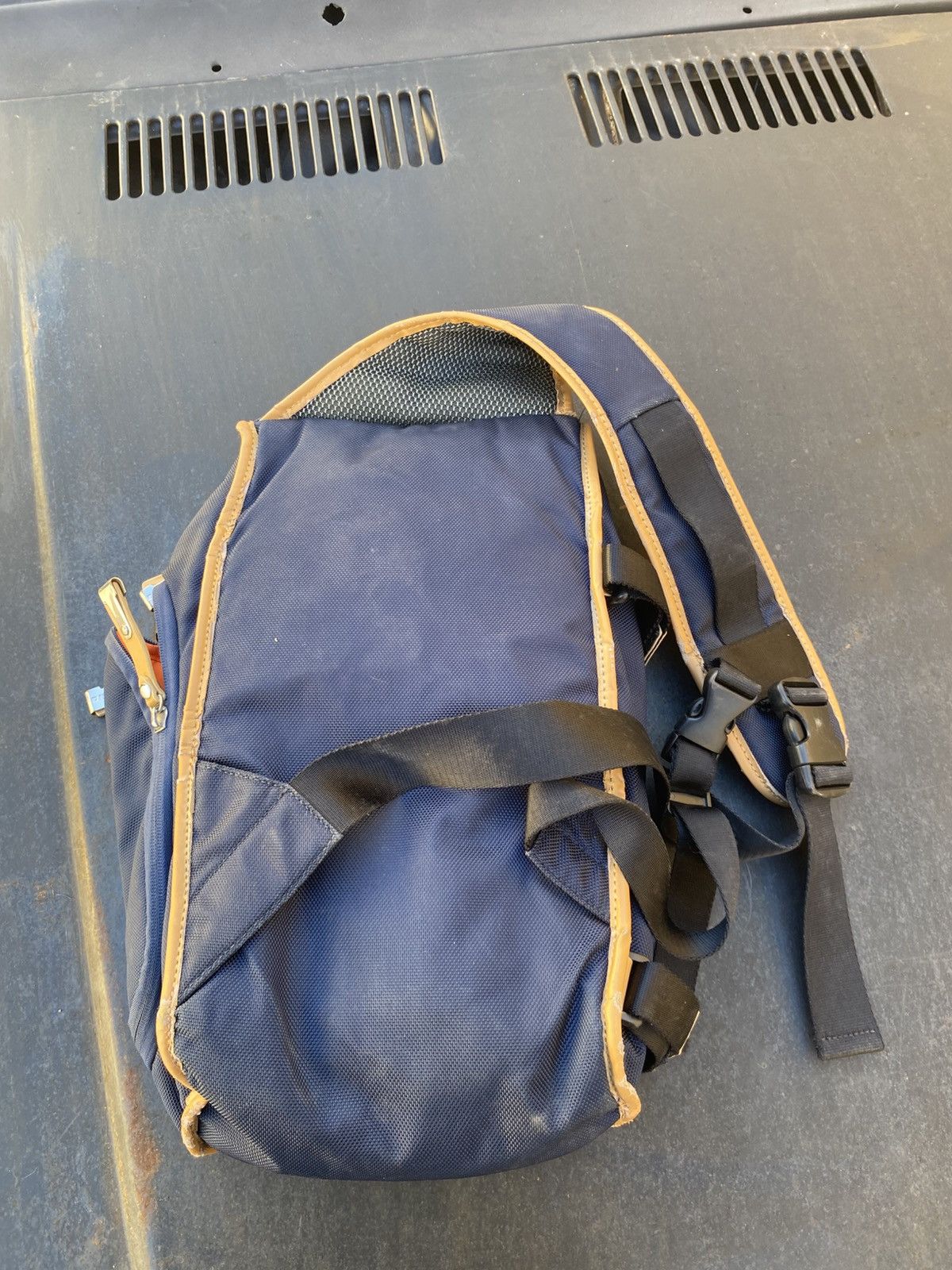 Diesel × Vintage Diesel Faded RARE Y2k vintage distressed sling bag Size ONE SIZE - 9 Thumbnail