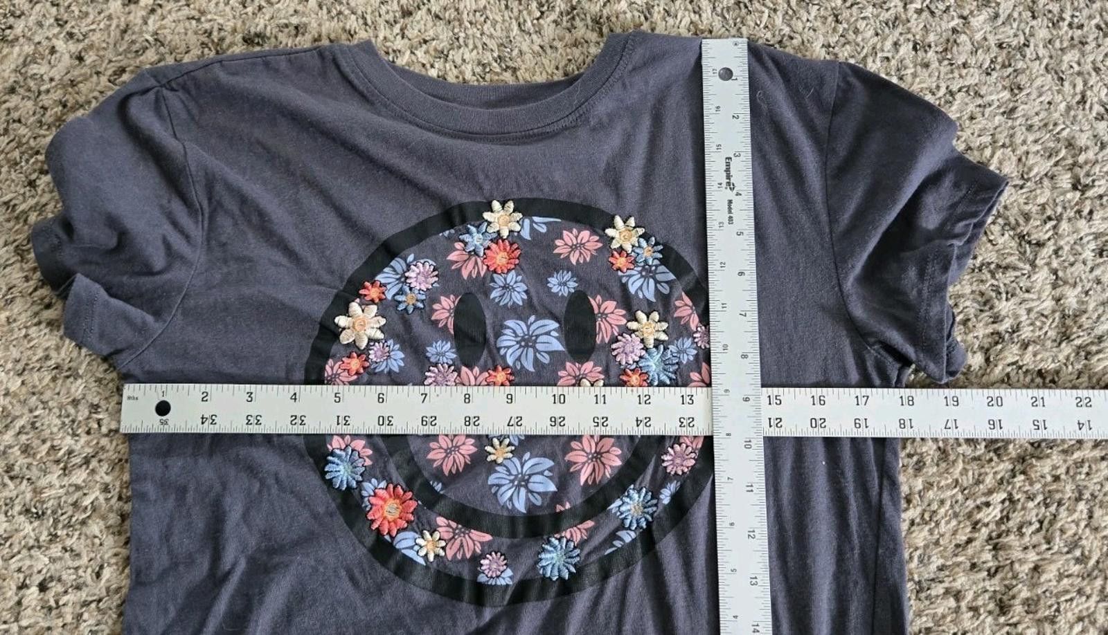 Other Freeze Embroidered Gray Floral Smiley Face Crew Neck Pullove Size XS / US 0-2 / IT 36-38 - 8 Thumbnail
