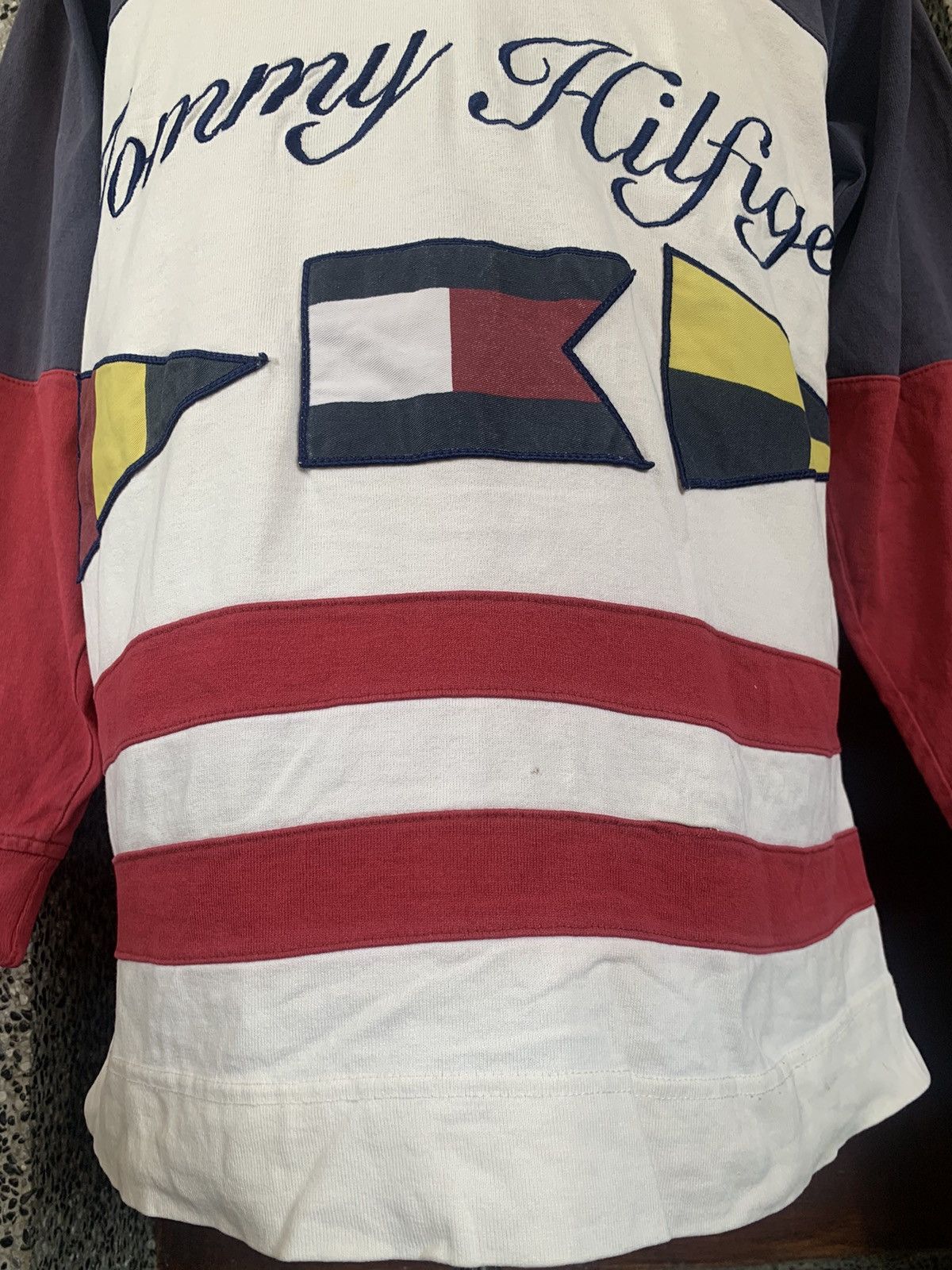 Tommy Hilfiger × Vintage Vintage Tommy Hilfiger Embroidery Long Sleeve Polo Shirt Size US M / EU 48-50 / 2 - 5 Thumbnail