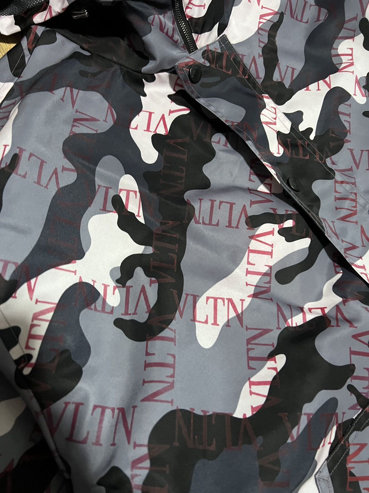 Valentino Valentino VLTN Camo Hooded Jacket Size US M / EU 48-50 / 2 - 6 Thumbnail