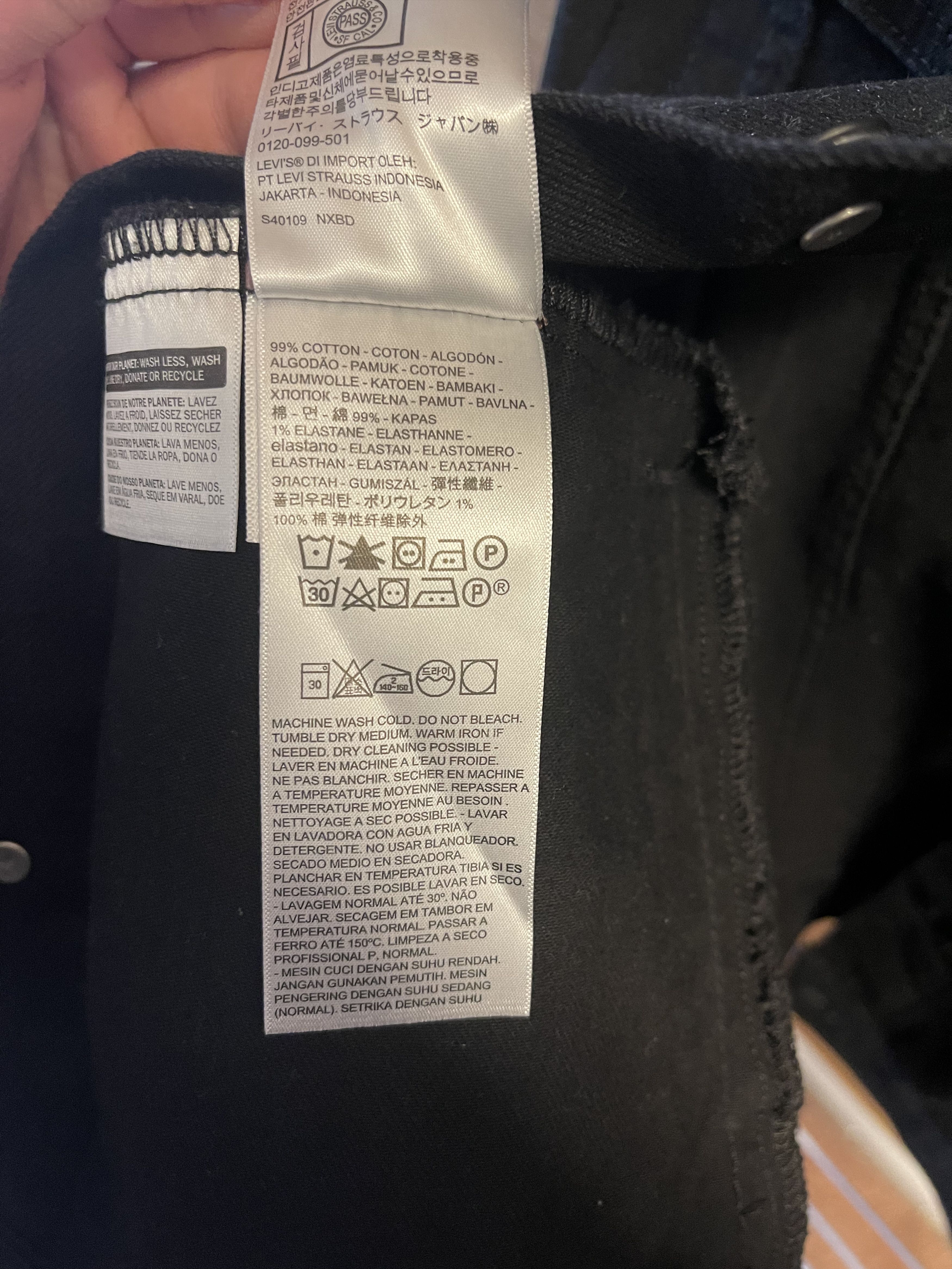 Levi's Levis Black Denim Jacket Size US XL / EU 56 / 4 - 6 Thumbnail