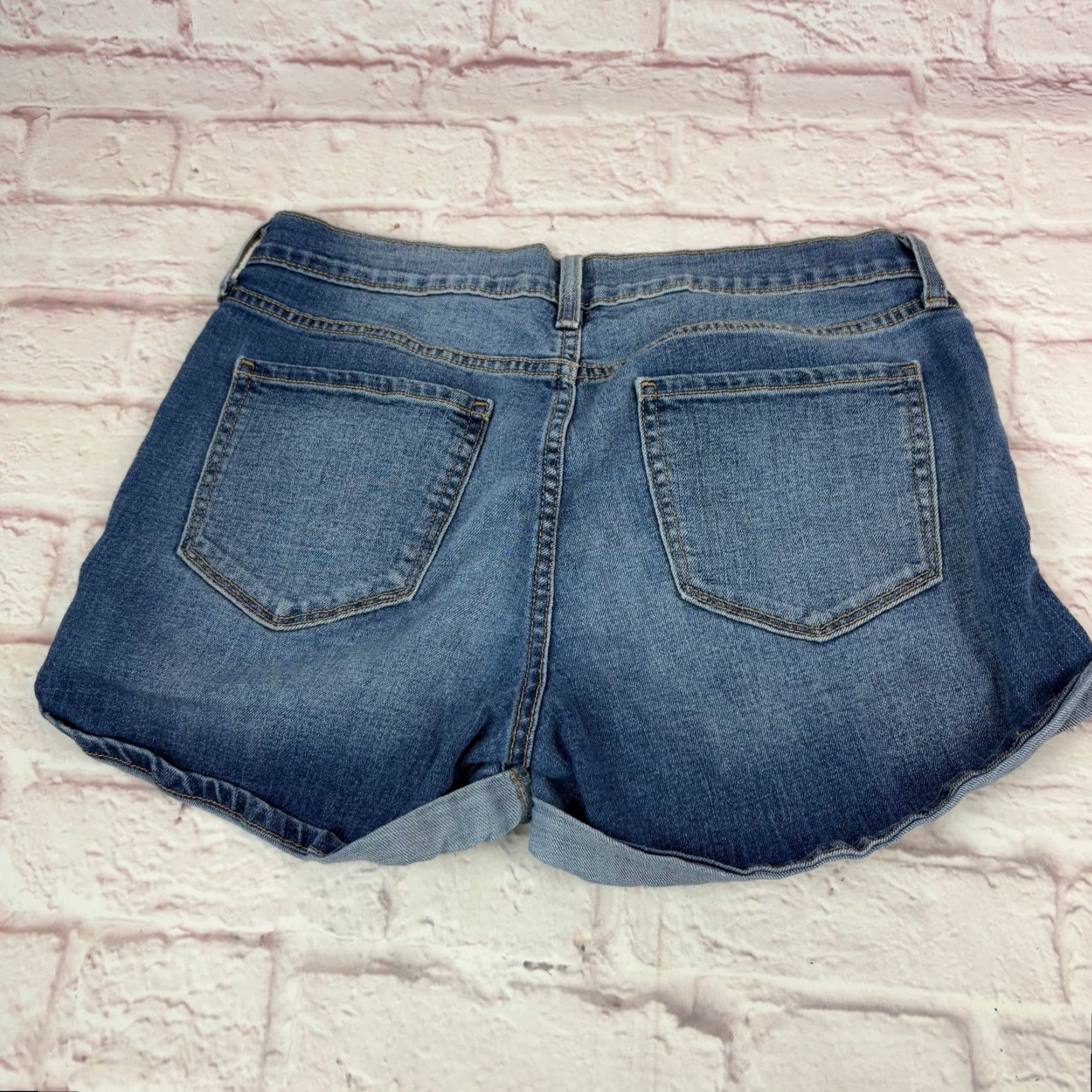 Old Navy Old Navy Boyfriend Shorts Womens 8 Blue Denim Distressed Rolled Cuff Casual Shorts Size 30" / US 8 / IT 44 - 3 Thumbnail