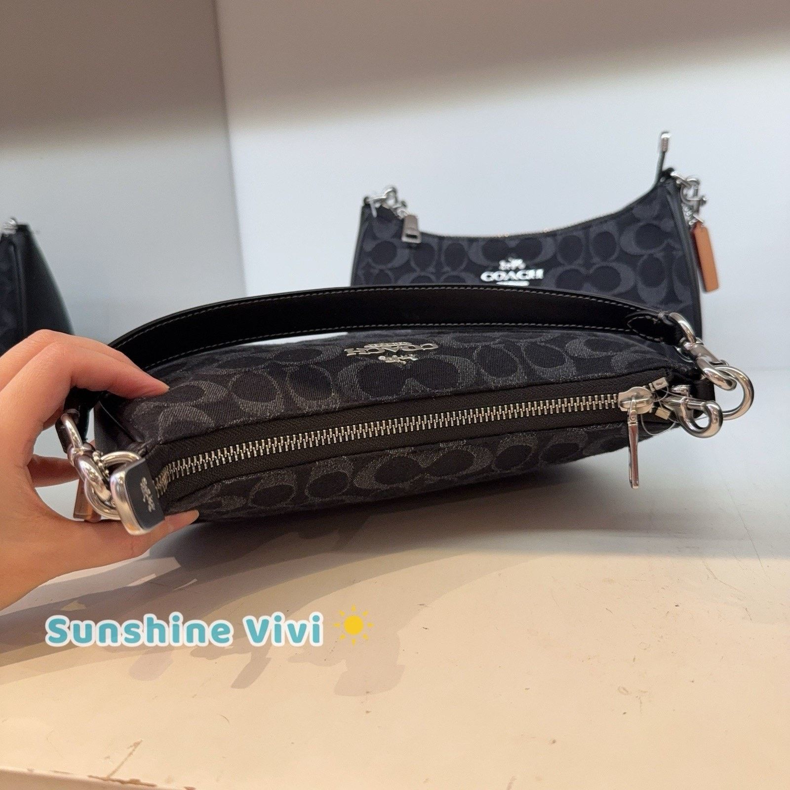 Coach NWT Coach Teri Shoulder Bag Signature Denim CDE43 Black Size ONE SIZE - 6 Thumbnail
