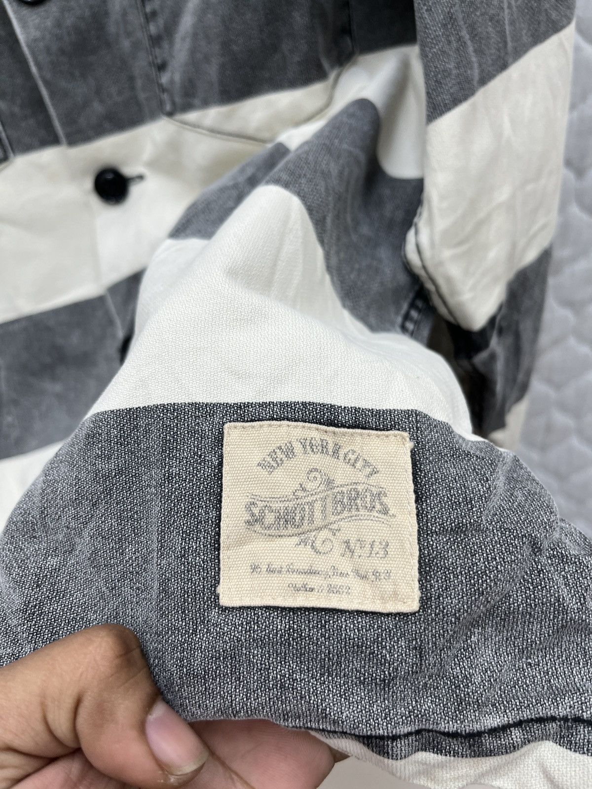 Schott 🔥🔥🔥STEALS SCHOTT FLANEL Size US M / EU 48-50 / 2 - 10 Thumbnail