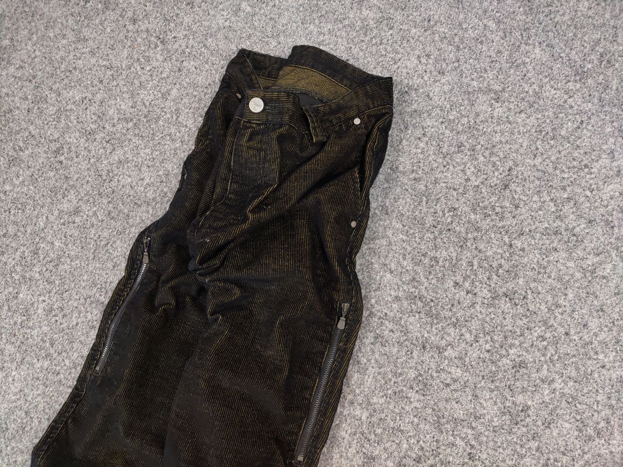 Versace 🔥 Vintage 90's Versace Corduroy Gradient fabric Zip Pants Size US 34 / EU 50 - 4 Thumbnail