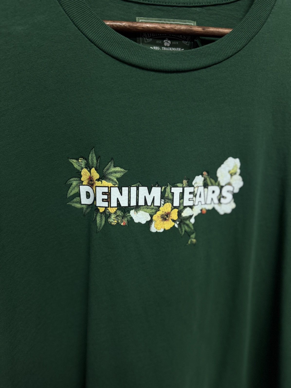 DENIM TEARS Denim Tears Short Sleeve Tee Shirt Size Medium Size US M / EU 48-50 / 2 - 4 Thumbnail