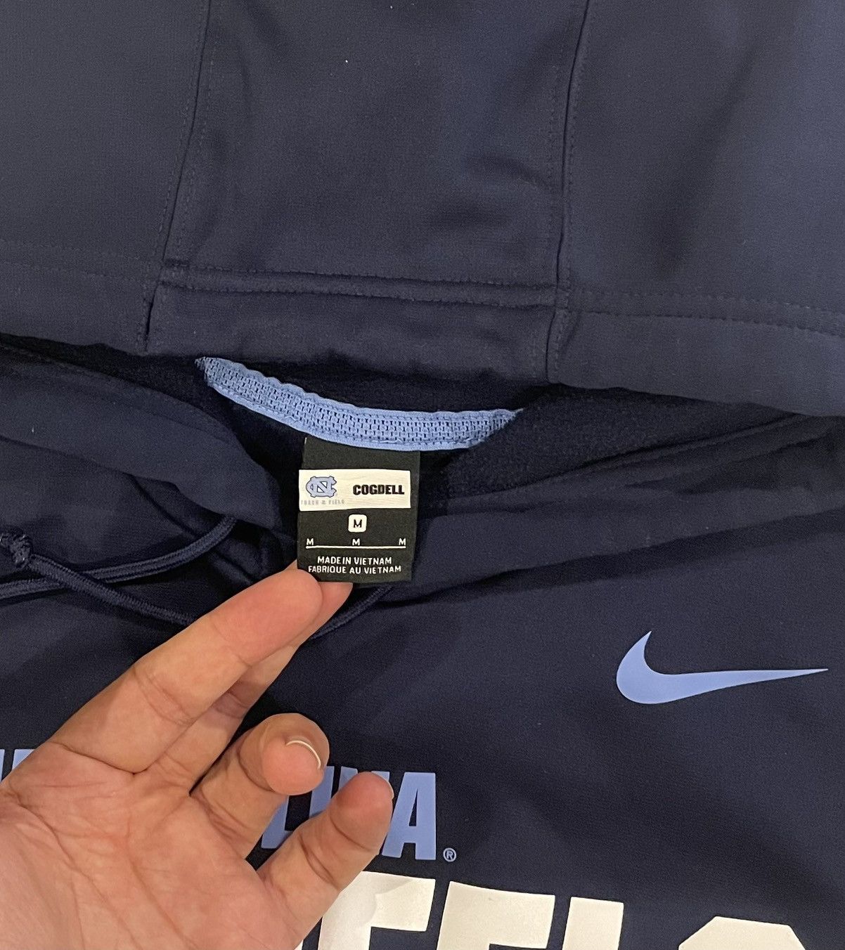 Nike Nike UNC North Carolina Tar Heels Hoodie Men’s Size Medium Size US M / EU 48-50 / 2 - 4 Thumbnail