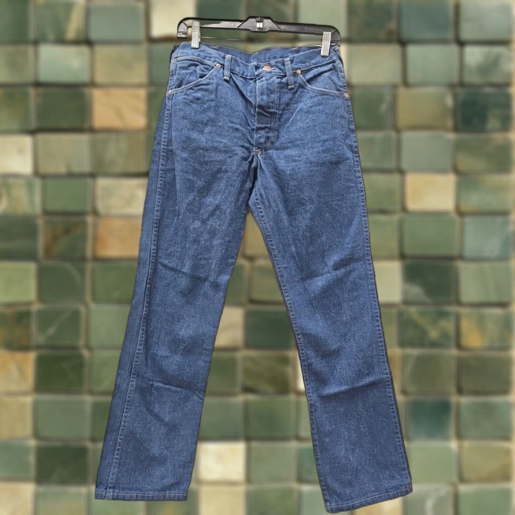 Denime VINTAGE Maverick Jeans Denim 31x30 5-Pocket USA Straight Mens Blue 80s 70s Workwear Ranch Americana Deadstock Real measurements 30x29.5 Size US 31 - 1 Thumbnail
