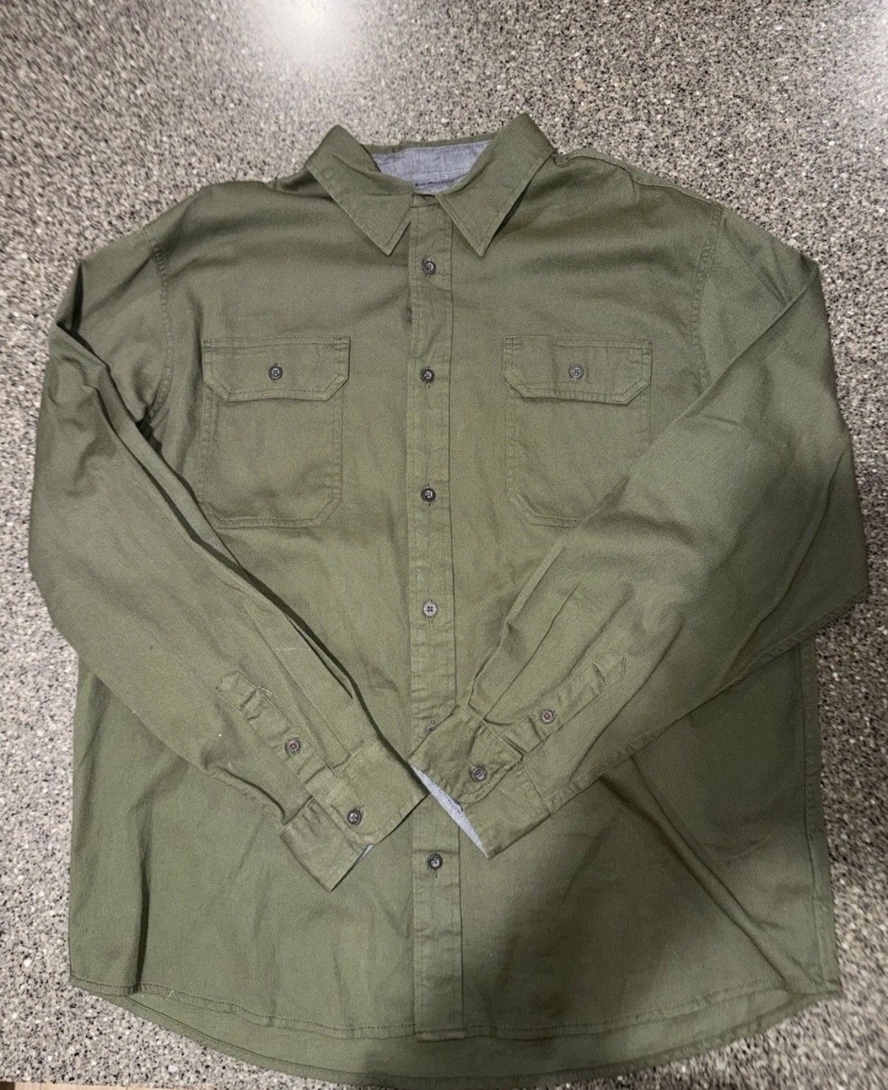 Wrangler Wrangler Olive Green Button Down Shirt Large Flex Comfort Size US L / EU 52-54 / 3 - 1 Thumbnail