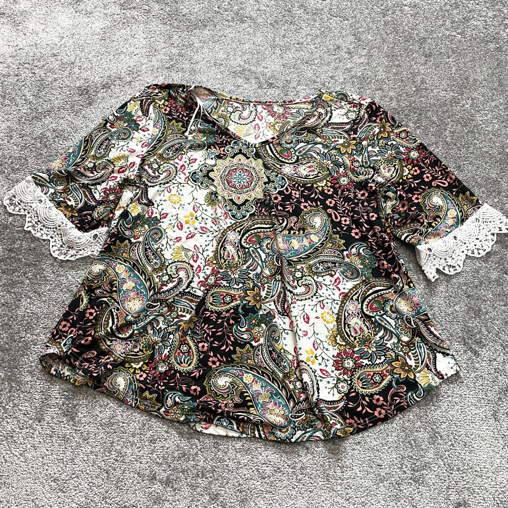 Vintage Unbranded Blouse Shirt Womens 2XL Paisley Floral 3/4 Sleeve Lace Cuff V Neck Top Size XXL / US 16-18 / IT 52-54 - 2 Thumbnail