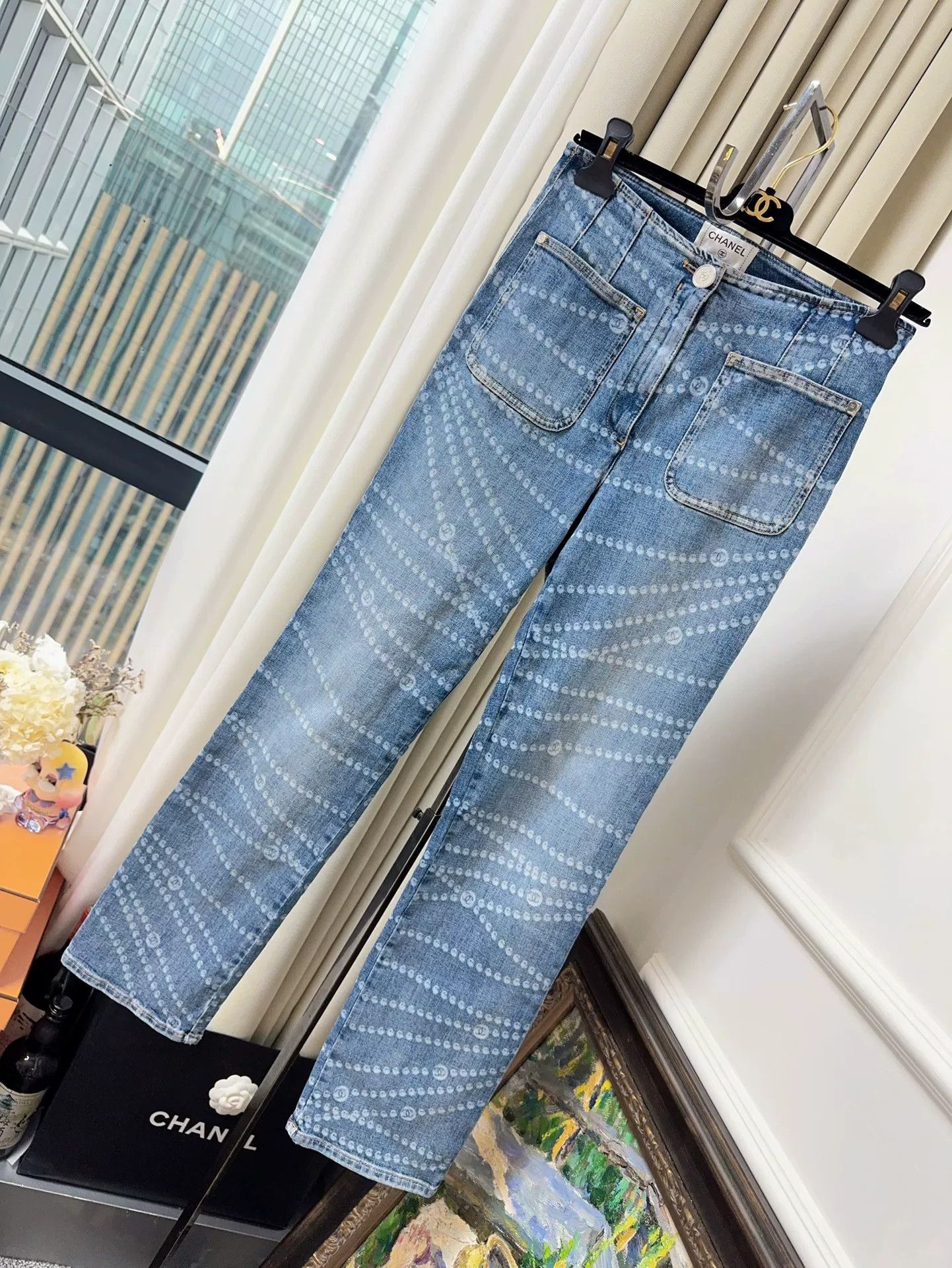 Chanel blue pearl print skinny jeans Size US 36 / EU 52 - 1 Thumbnail
