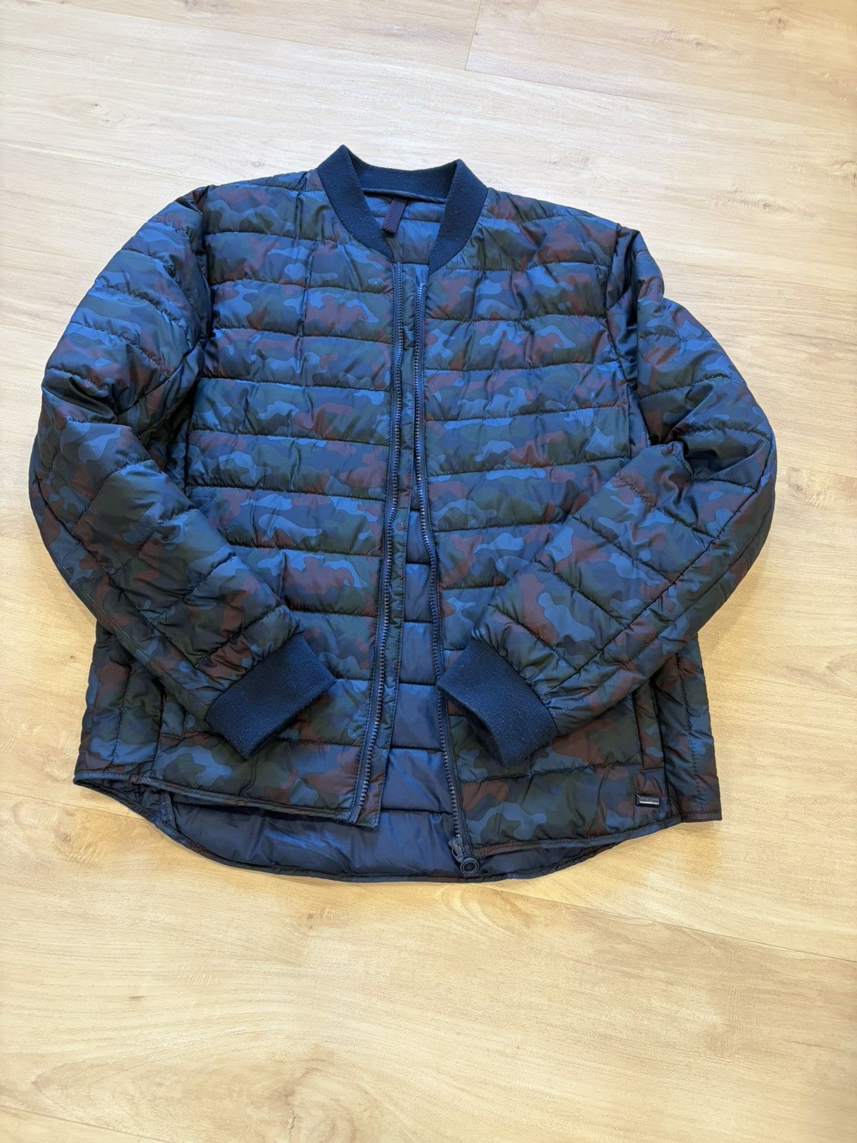 Mango Mango Man quilted down jacket camo Size US M / EU 48-50 / 2 - 1 Thumbnail
