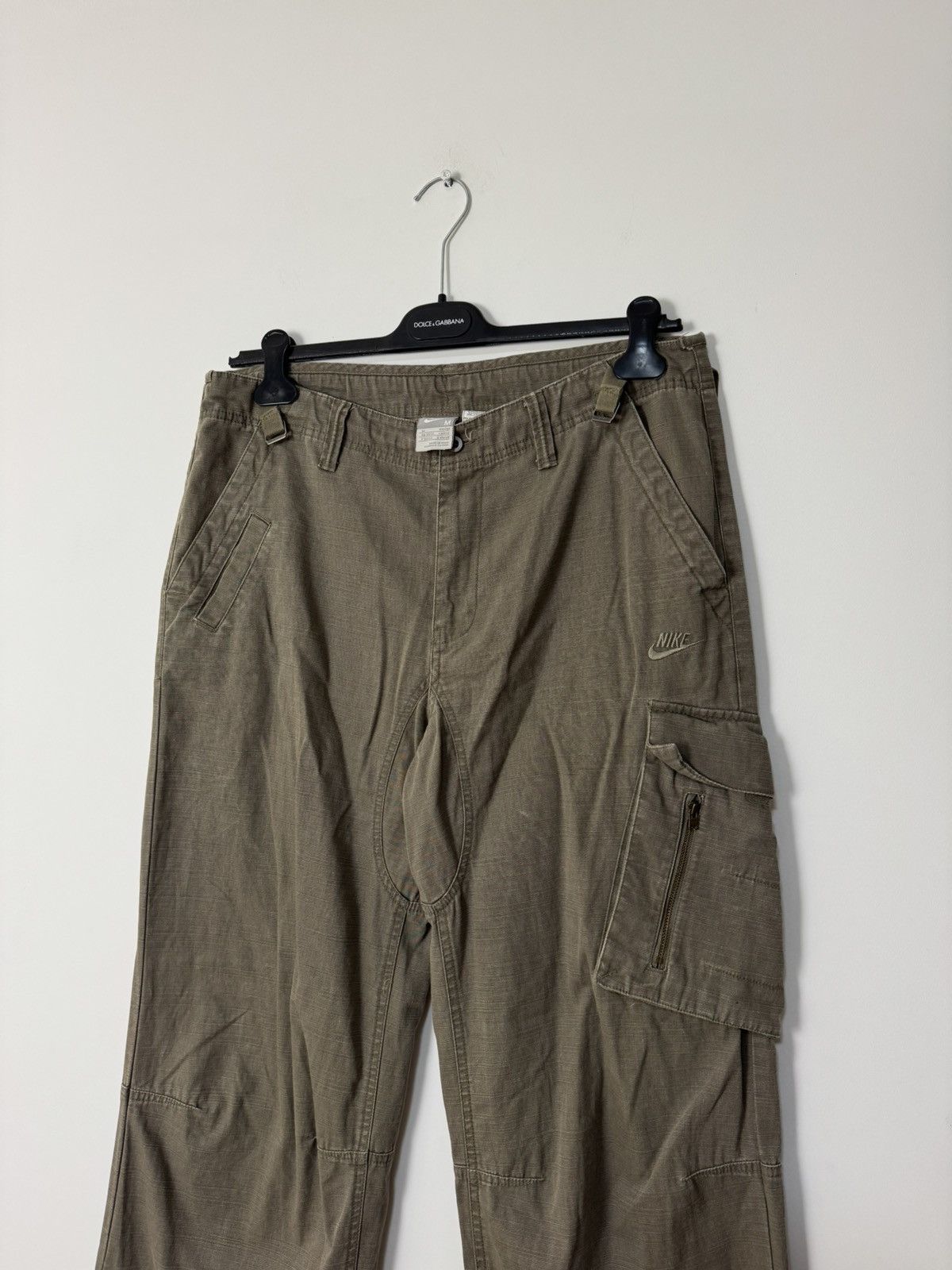 Nike Vintage Nike parachute cargo khaki pants military streetwear Size US 32 / EU 48 - 2 Thumbnail