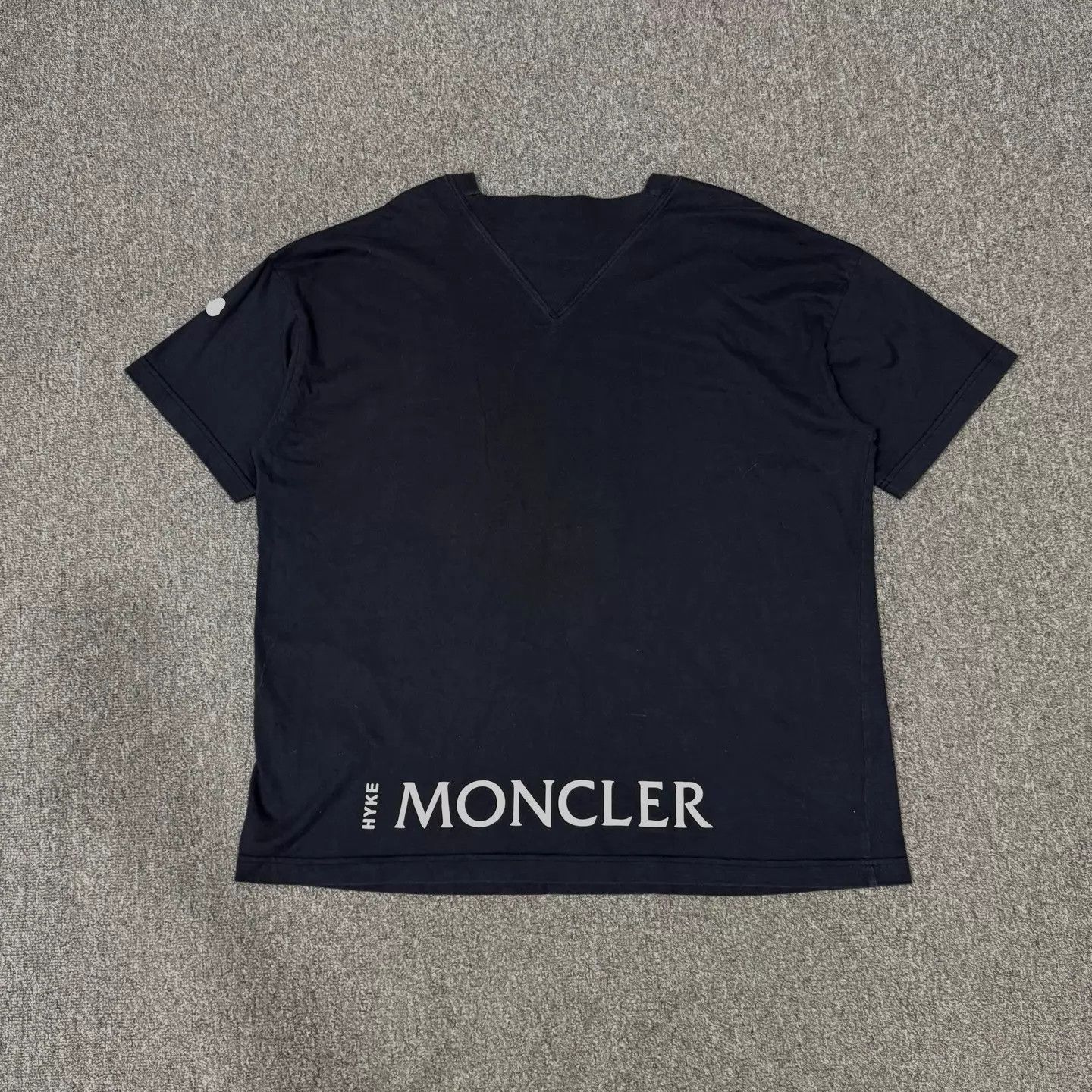 Moncler Moncler Logo Short Sleeve Tee L 95 New Size US L / EU 52-54 / 3 - 2 Thumbnail
