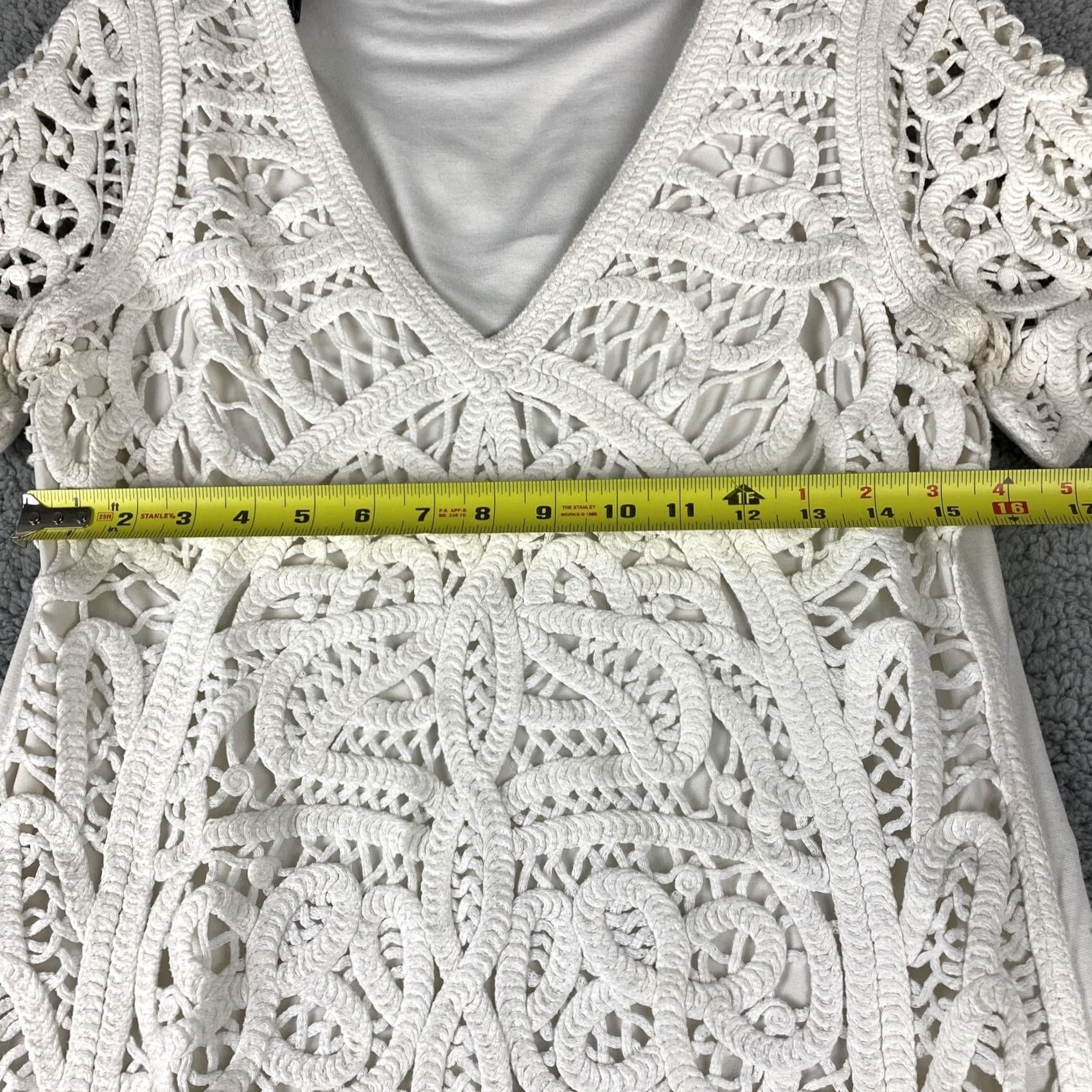 French Connection VINTAGE? French Connection White Mini Dress Women's Size 12 Short Sleeve V-Neck Pullover Lined A-Line 30-4 Size XL / US 12-14 / IT 48-50 - 7 Thumbnail