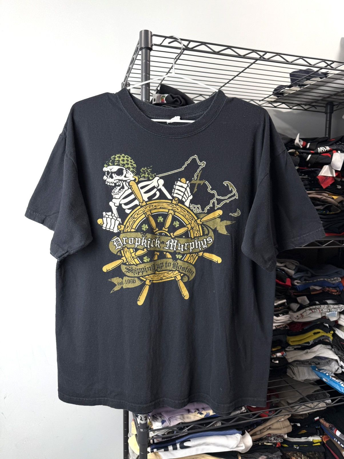Band Tees Vintage Dropkick Murphys Pirates Beer T Shirt Size US L / EU 52-54 / 3 - 1 Thumbnail