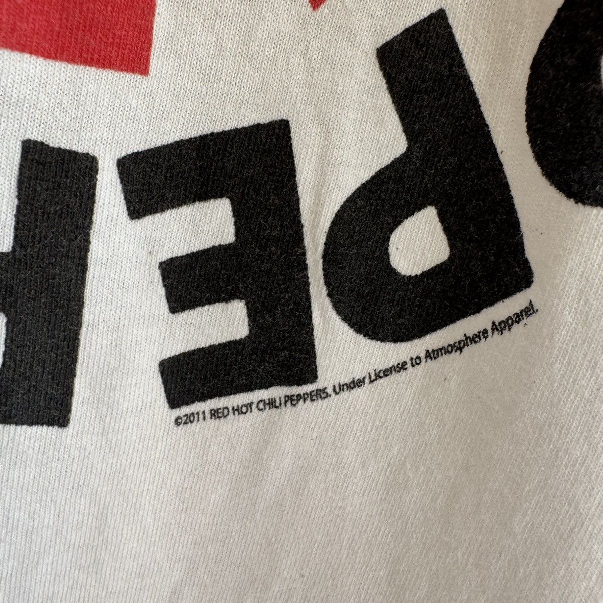 Band Tees Vintage Red Hot Chili Peppers 2011 Tee Size US S / EU 44-46 / 1 - 3 Thumbnail