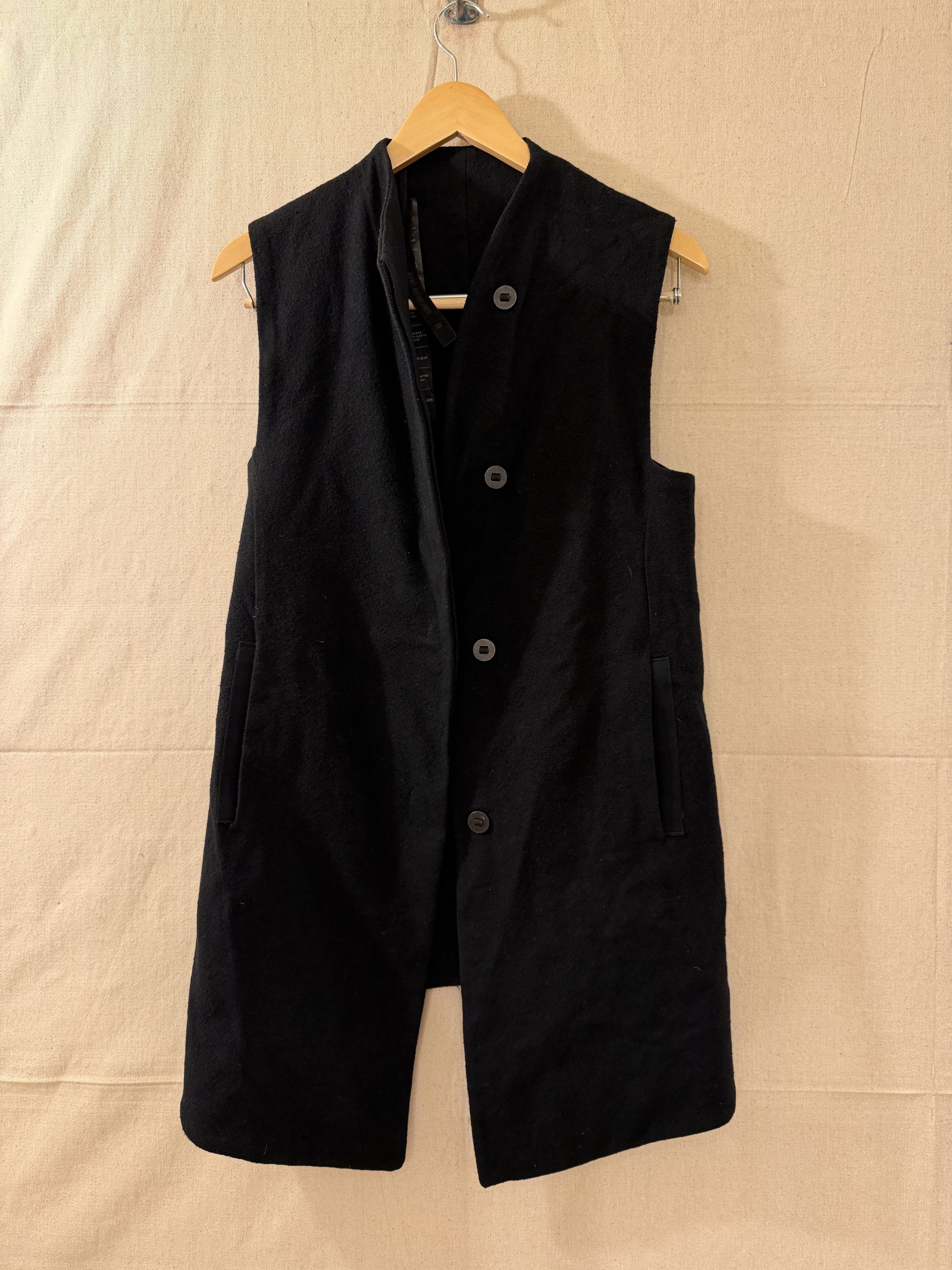 Boris Bidjan Saberi Boris Bidjan Saberi Wool Vest XS Size XS / US 0-2 / IT 36-38 - 1 Thumbnail