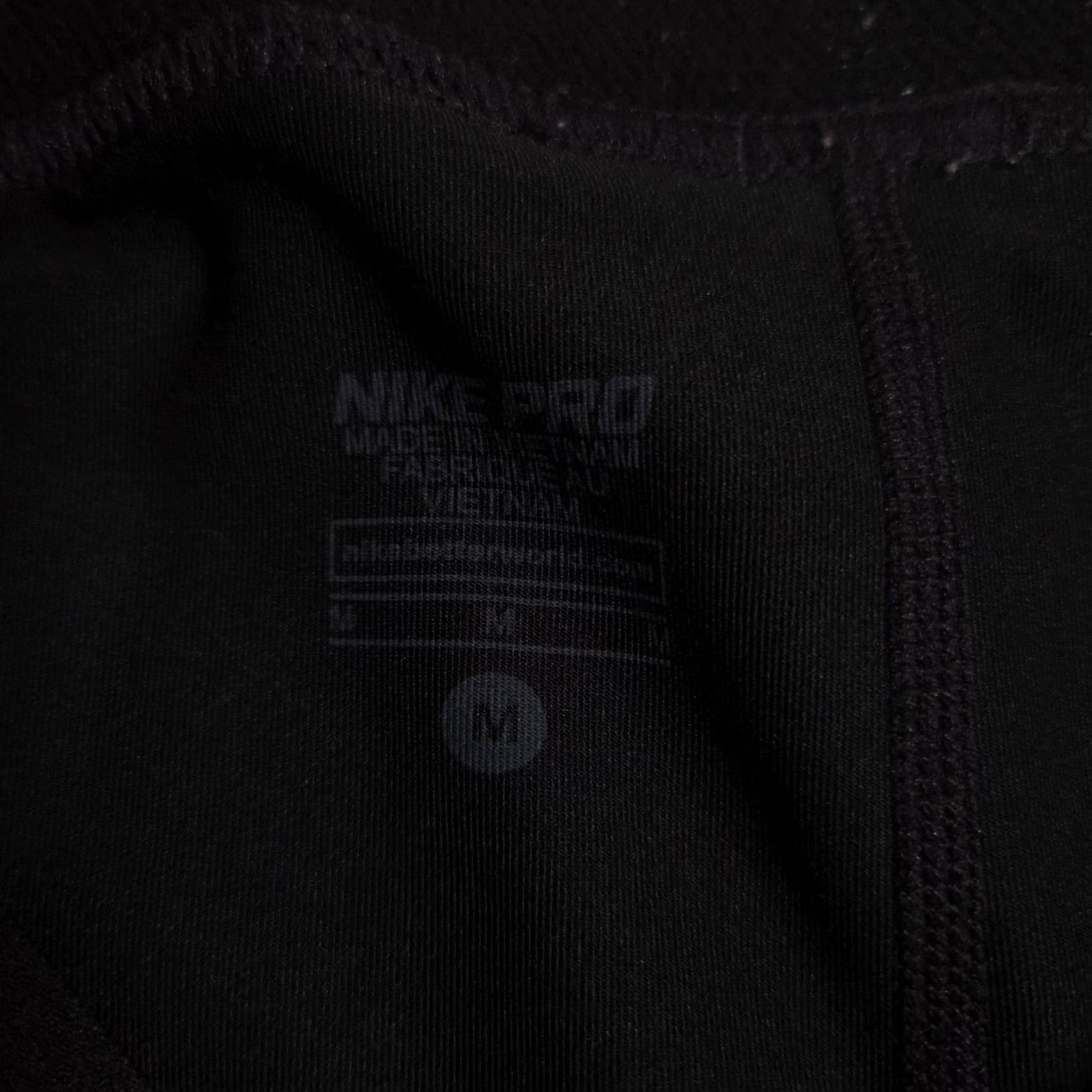 Nike VINTAGE Nike Pro Compression Pants Womens Medium Black 3/4 Leggings Dri-FIT Athletic Gym Size 32" / US 10 / IT 46 - 7 Thumbnail