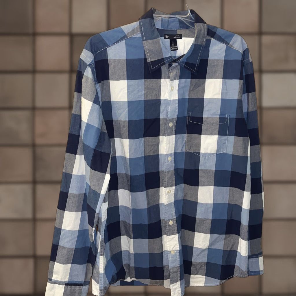 Gap Gap Mens Long Sleeve Dress Shirt L Blue Plaid 100% Cotton Classic Fit Button-Down Men Size 42R - 1 Thumbnail
