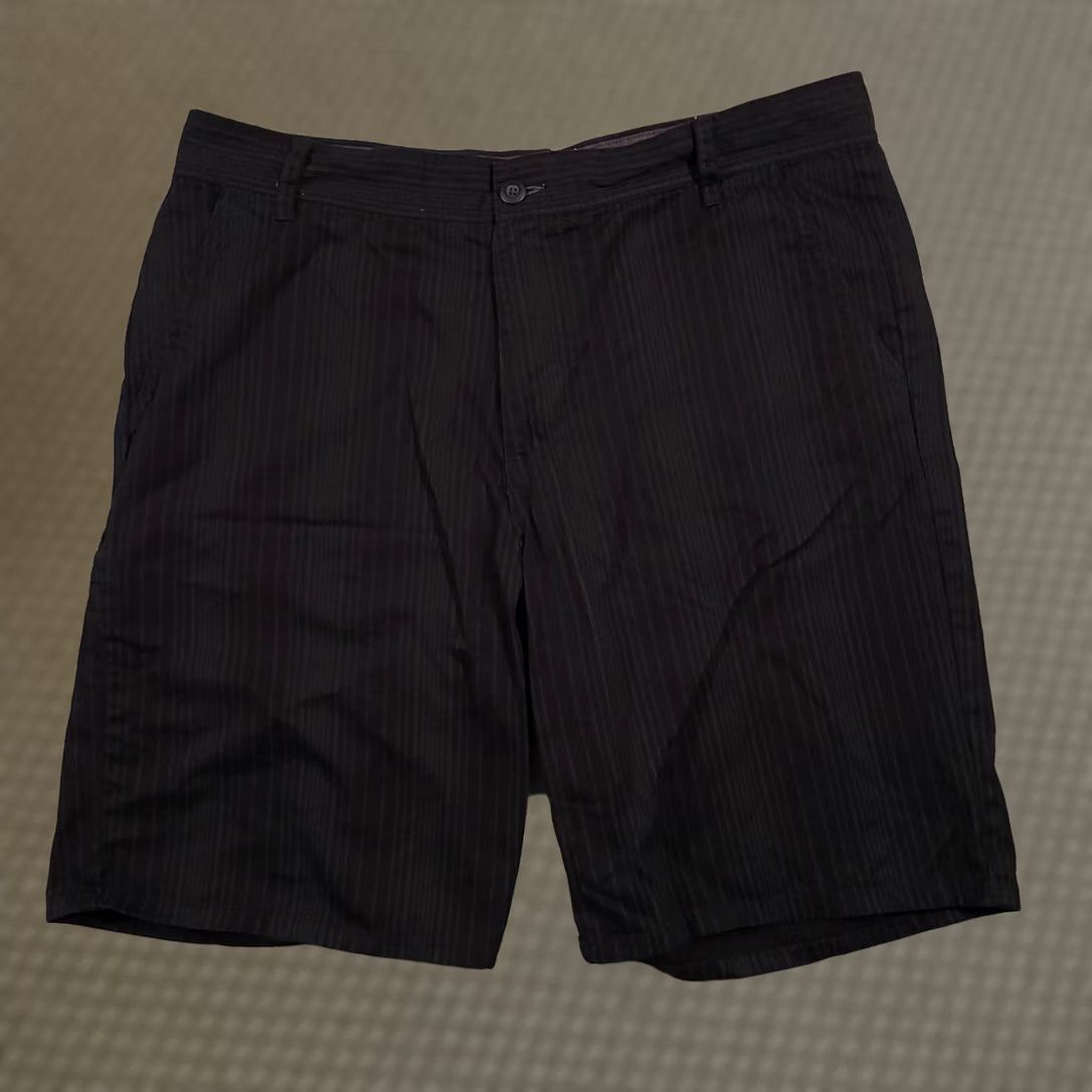Ocean Pacific VINTAGE Ocean Pacific Shorts Mens 40 Black Striped Cotton Chino Surf Skater Y2K Mens Size US 40 / EU 56 - 1 Thumbnail