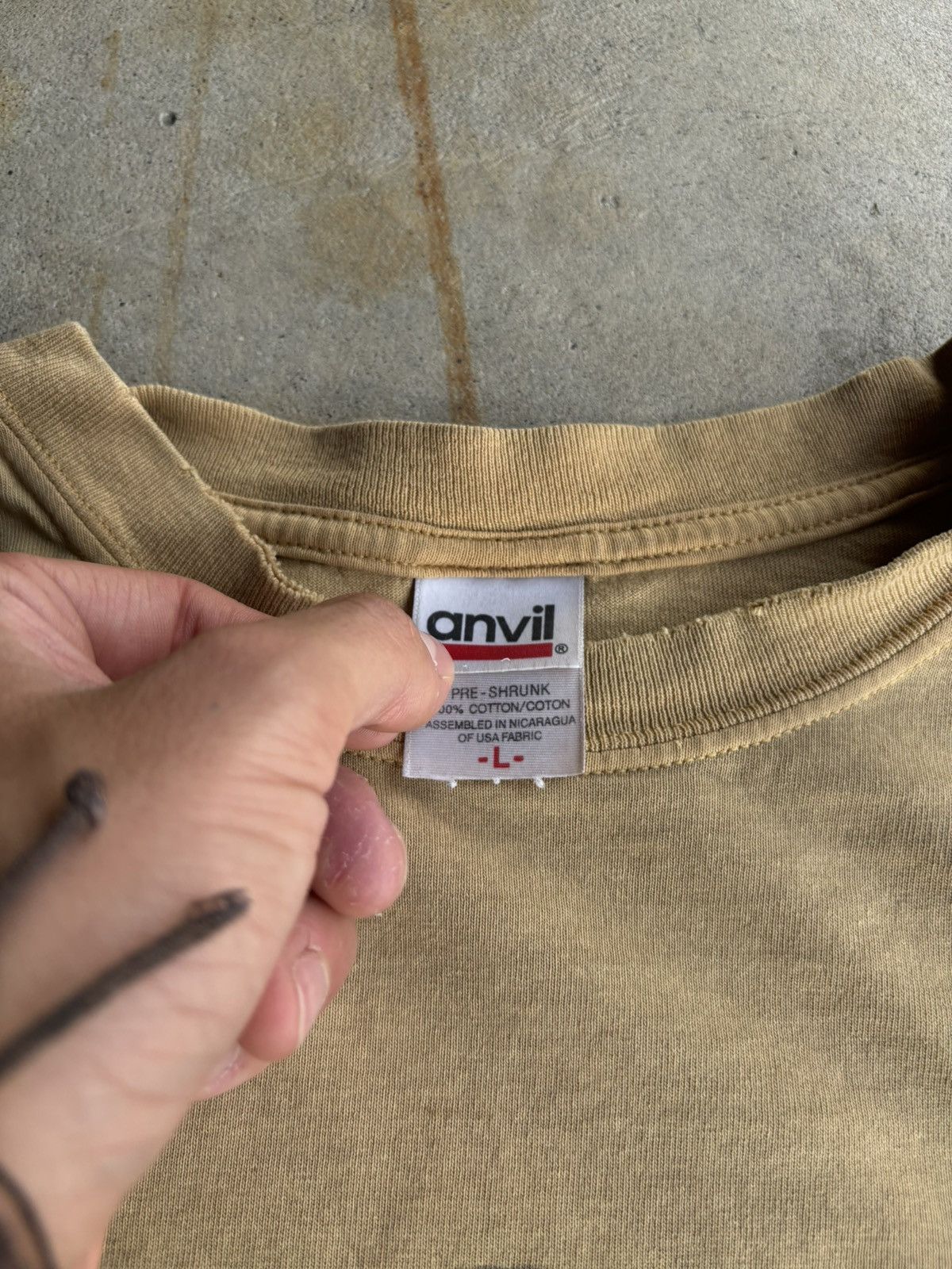 Vacation × Vintage Crazy Maui 90s Faded Mustard Yellow Boxy Vacation Tee Size US L / EU 52-54 / 3 - 4 Thumbnail