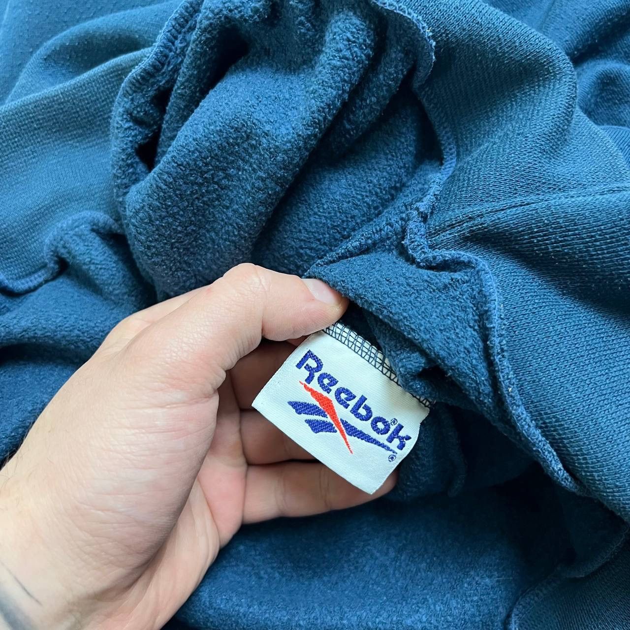 Reebok Reebok Vintage 90s Boxy Fit Distressed Sweatshirt Size US L / EU 52-54 / 3 - 6 Thumbnail
