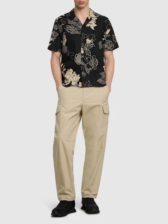 Moncler o1lsvrm0425 Floral Print Cotton Shirt in Black Size US XL / EU 56 / 4 - 3 Thumbnail