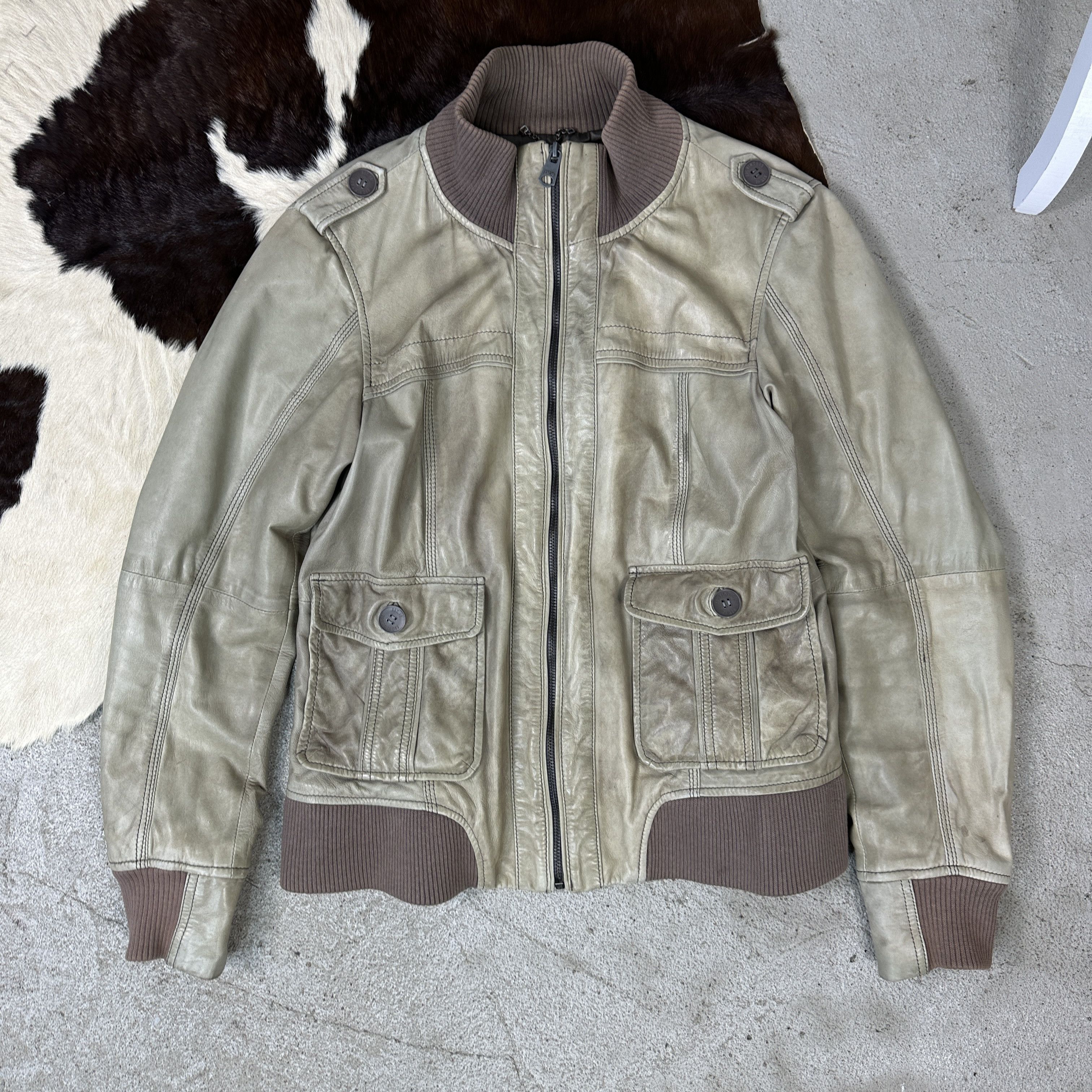 Vintage Vintage Leather Distressed Faded Cropped Jacket Size US S / EU 44-46 / 1 - 6 Thumbnail