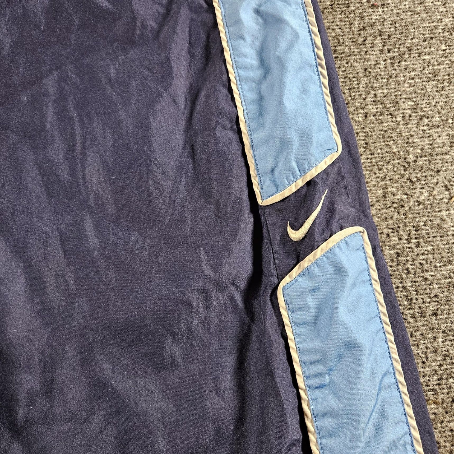 Nike Nike Track Pants Mens L Blue Woven Side Stripe Lined Athletic Gym Y2K Size US 33 - 2 Thumbnail