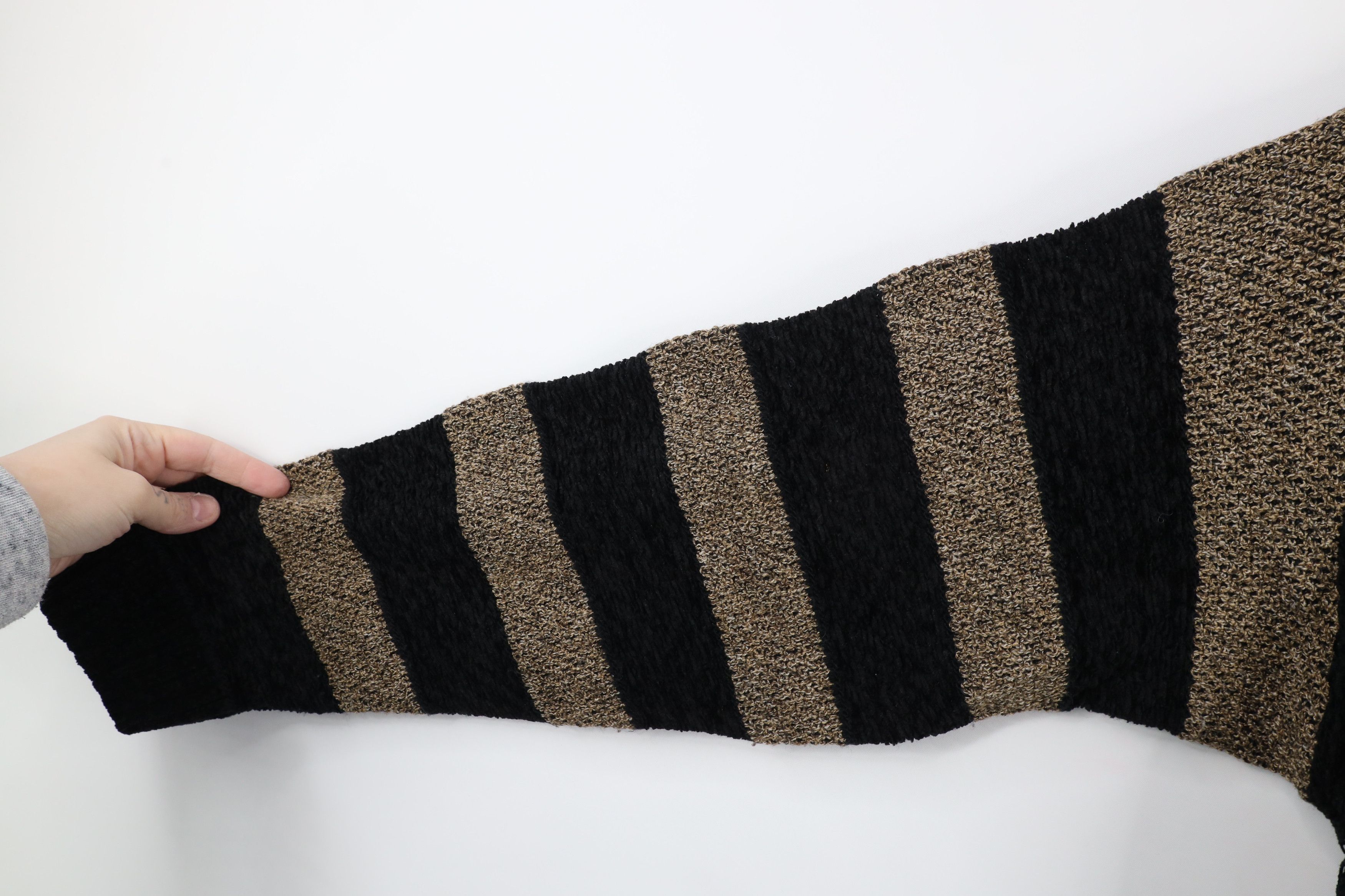 Vintage Vintage 90s Streetwear Textured Knit Crewneck Sweater US Size US XL / EU 56 / 4 - 5 Thumbnail