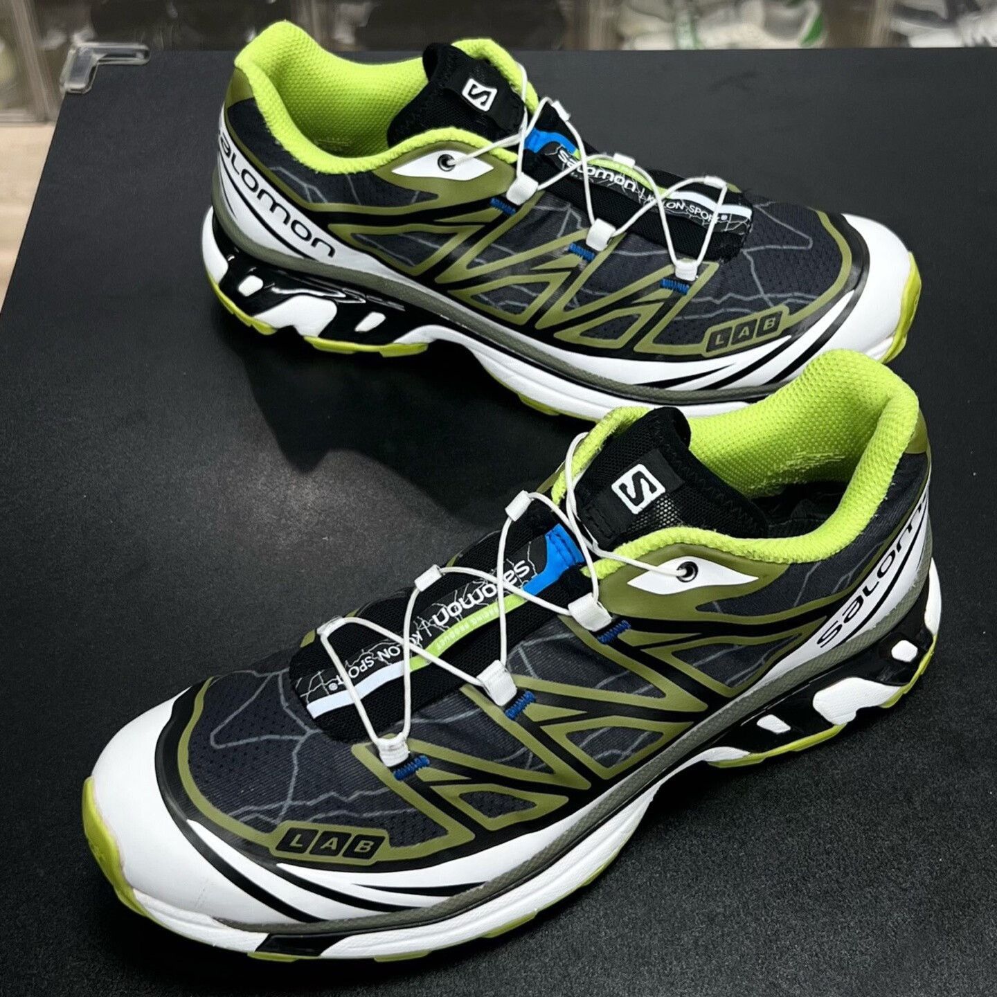 Salomon Salomon Green Designer Casual Streetwear Size US 9.5 / EU 42-43 - 1 Thumbnail