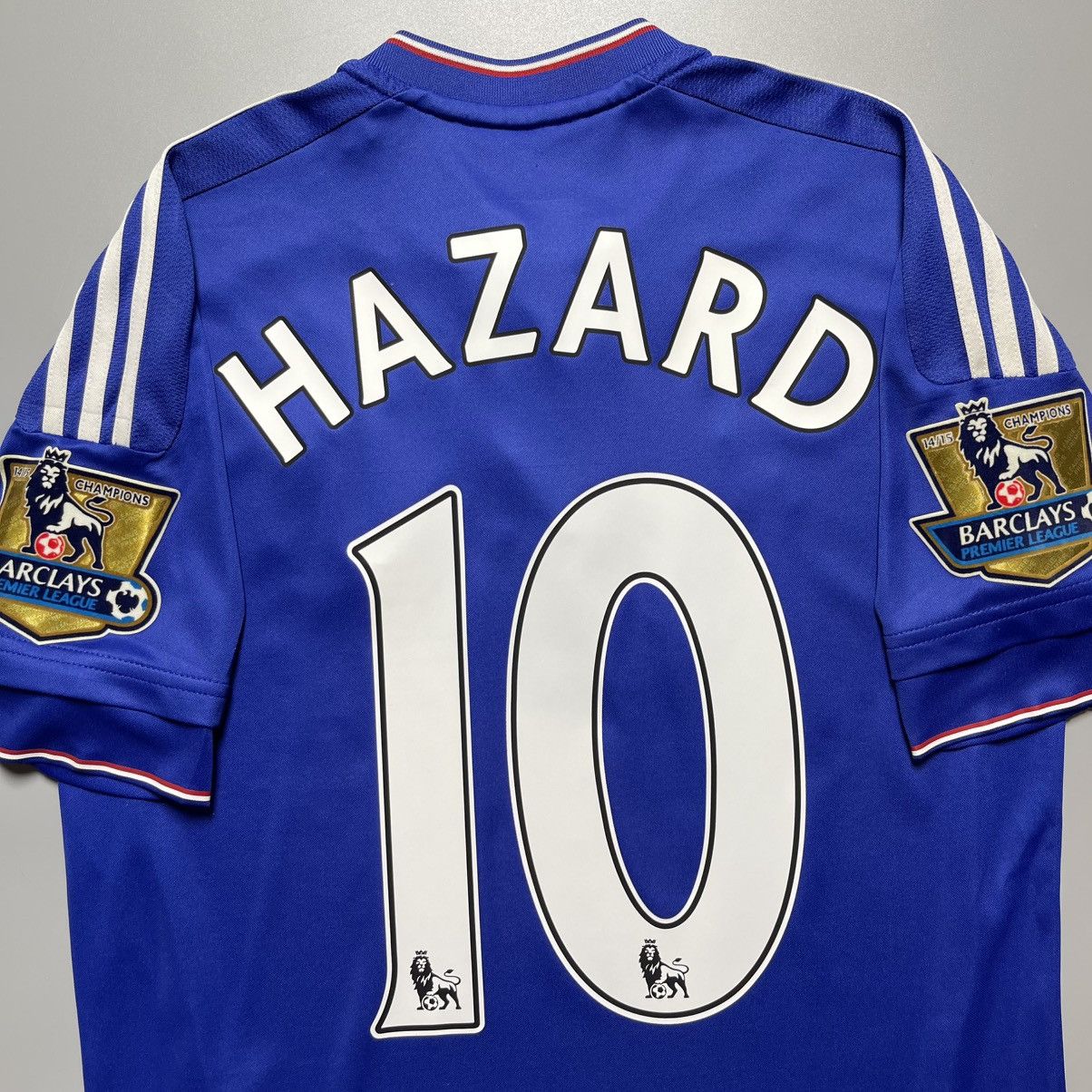 Adidas × Vintage CHELSEA ADIDAS 2015/2016 FOOTBALL HOME JERSEY #10 HAZARD Size US S / EU 44-46 / 1 - 13 Thumbnail
