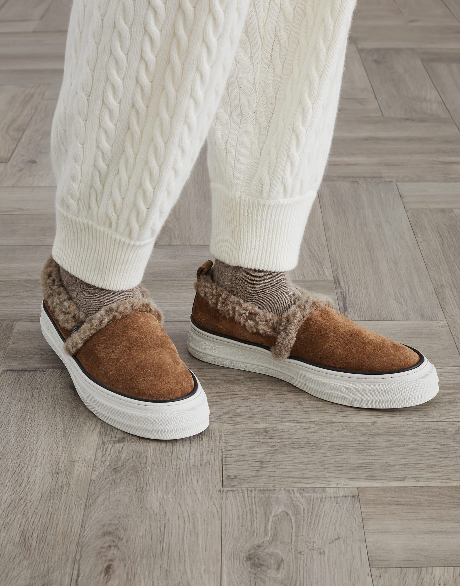 Brunello Cucinelli o1la1rc1a1025 Suede Slip-On Sneakers in Brown Size US 11 / IT 41 - 4 Thumbnail