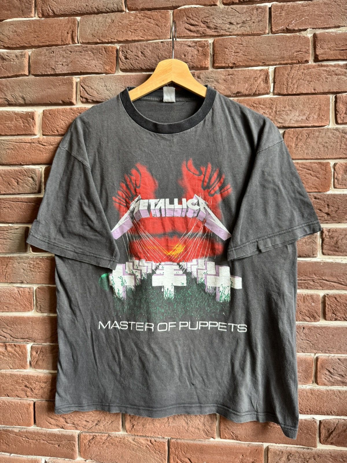 Band Tees Metallica Damage Master Of Puppets Band 90s Vintage T-Shirt Size US L / EU 52-54 / 3 - 1 Thumbnail