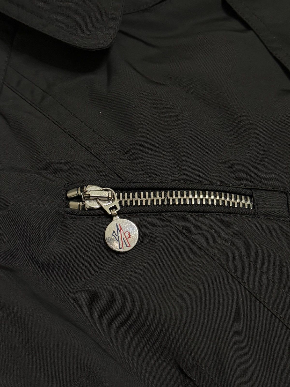 Moncler Archive Moncler Caledonie Giubbotto Jacket Size S / US 4 / IT 40 - 10 Thumbnail