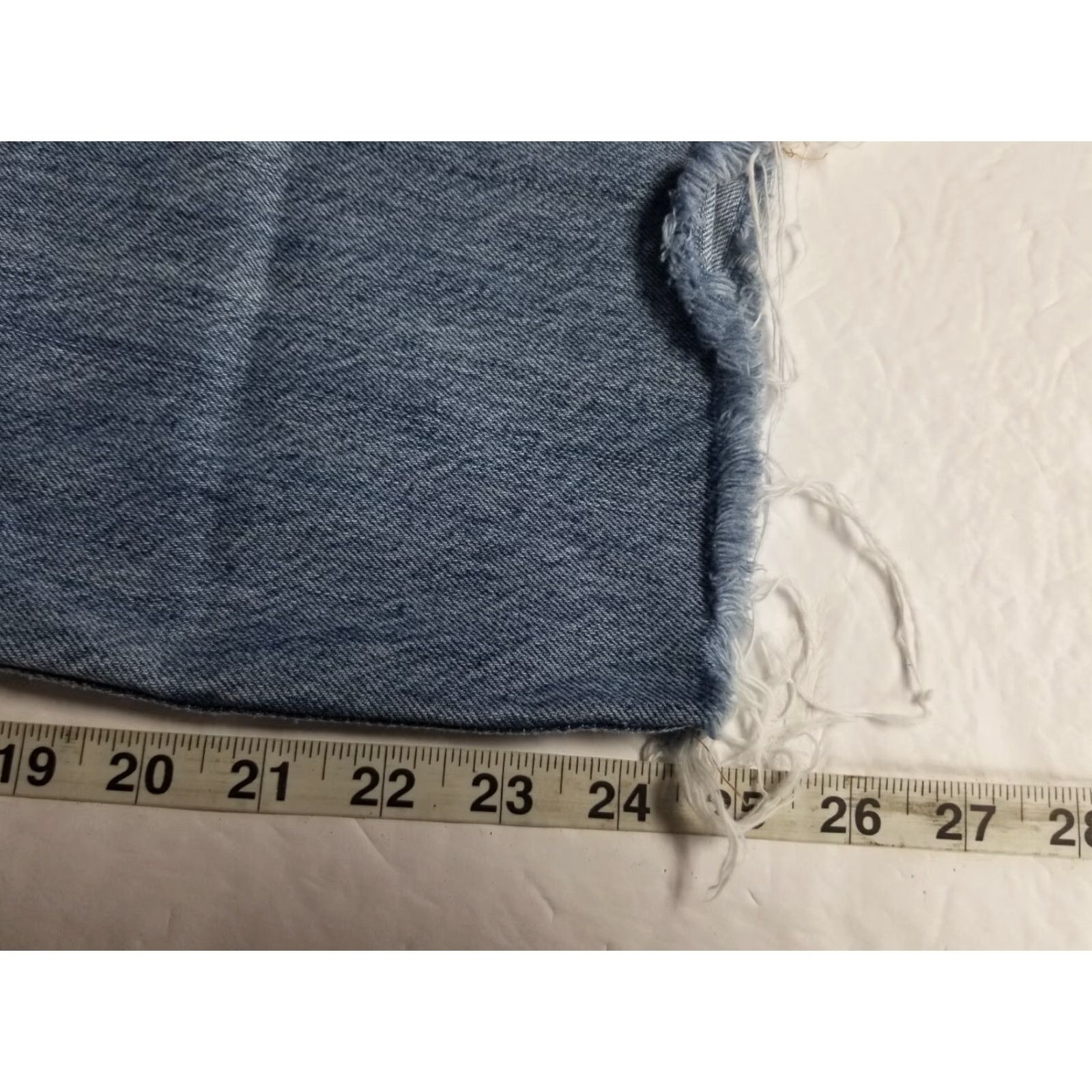 Levi's Levi’s 501 CT Tapered Distressed Jeans Light Wash 30 X 25 Buttonfly See Pics Size US 30 / EU 46 - 6 Thumbnail