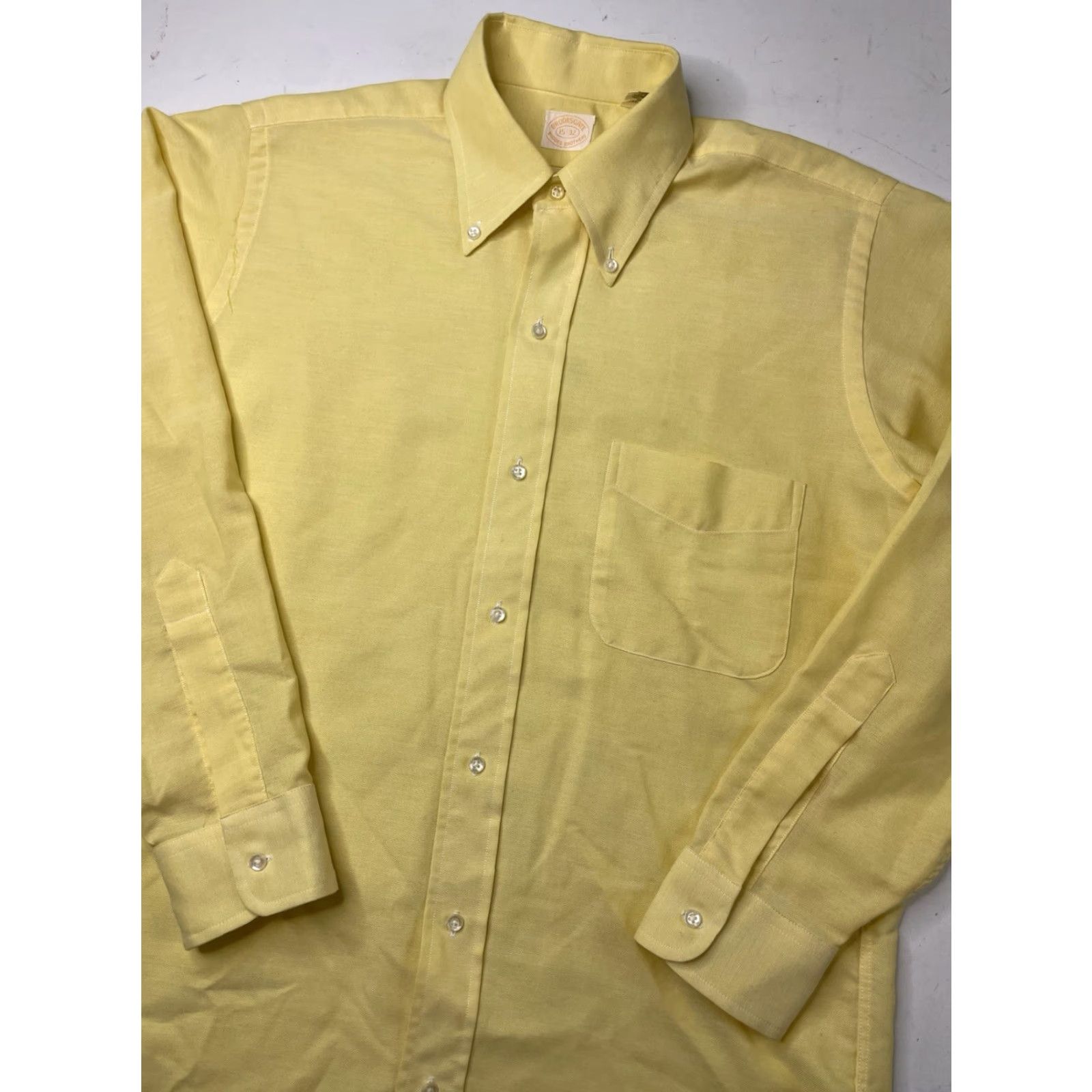 Brooks Brothers VINTAGE Brooks Brothers Dress Shirt Men 15 32 Yellow Long Sleeve Button-Down Collar USA Size US M / EU 48-50 / 2 - 2 Thumbnail